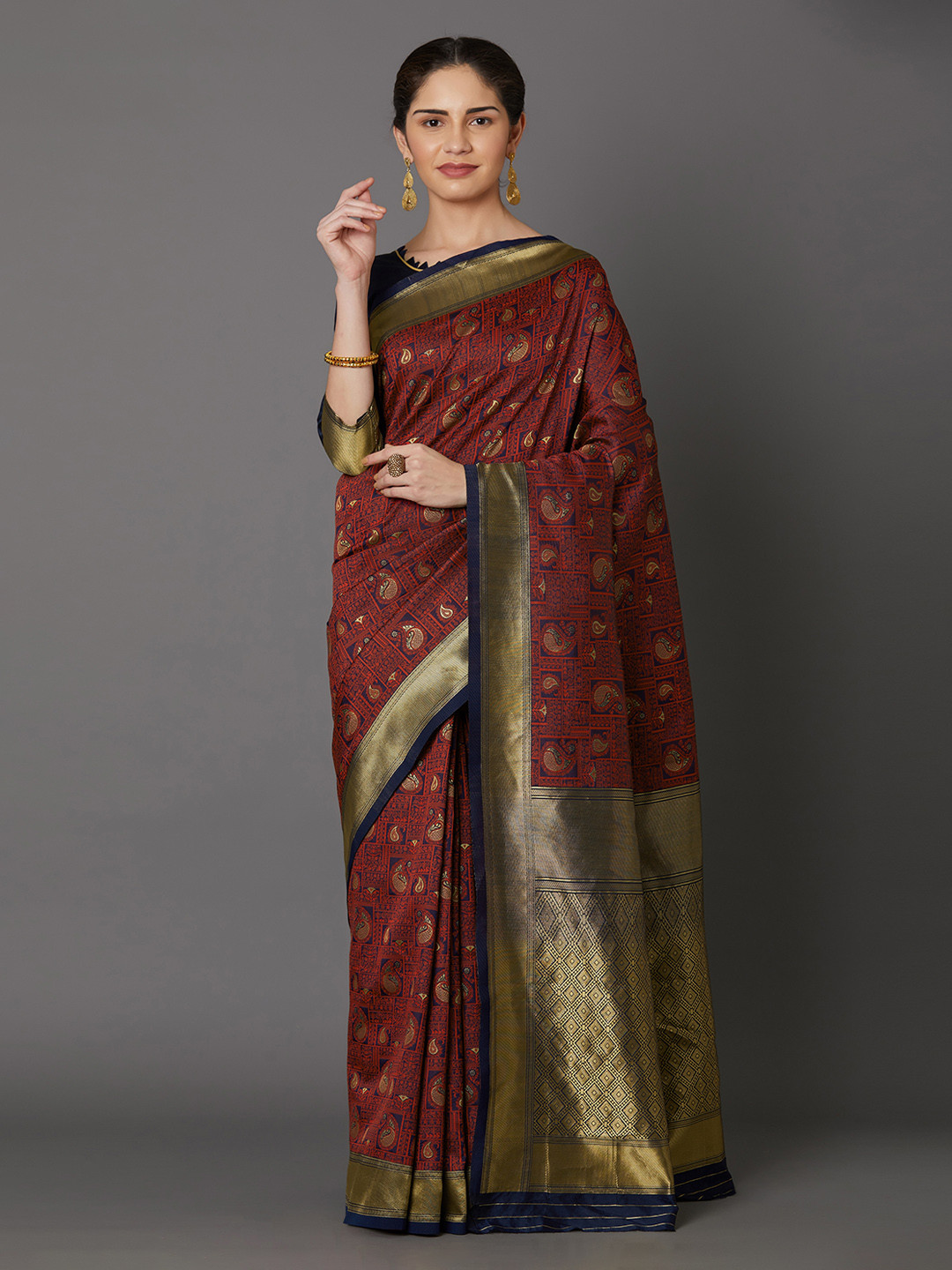 

Mitera Maroon & Gold-Coloured Silk Blend Woven Design Kanjeevaram Saree