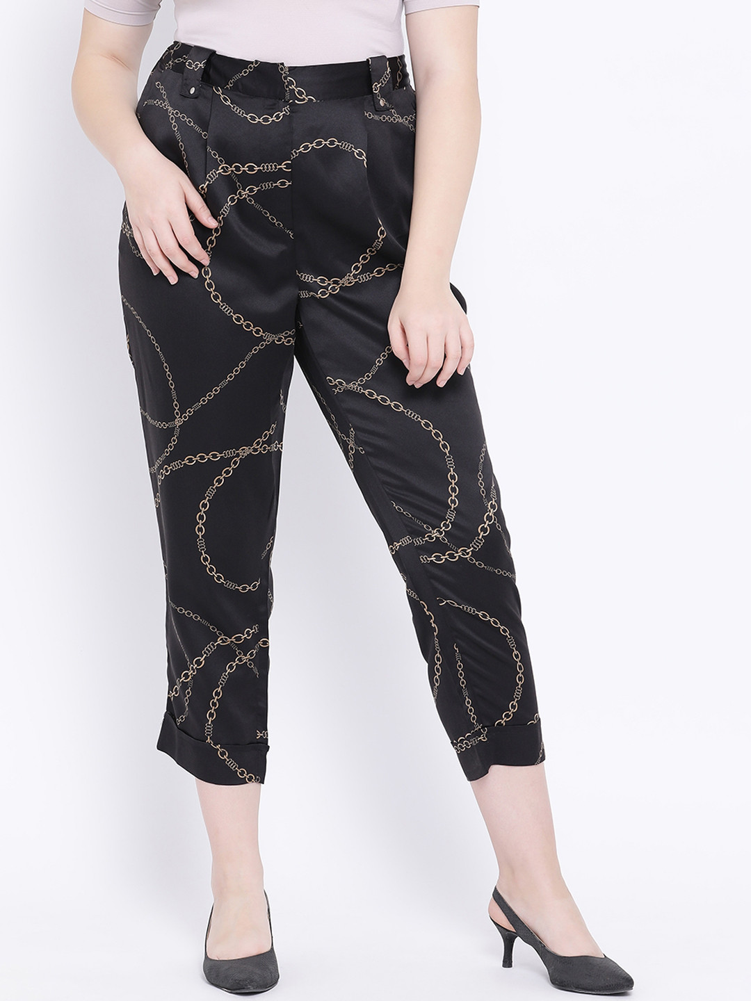 

Oxolloxo Women Black Regular Fit Printed Cigarette Trousers