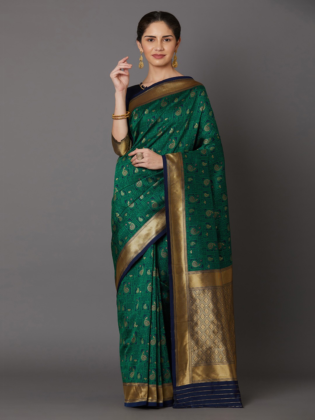 

Mitera Green & Gold-Coloured Silk Blend Woven Design Kanjeevaram Saree