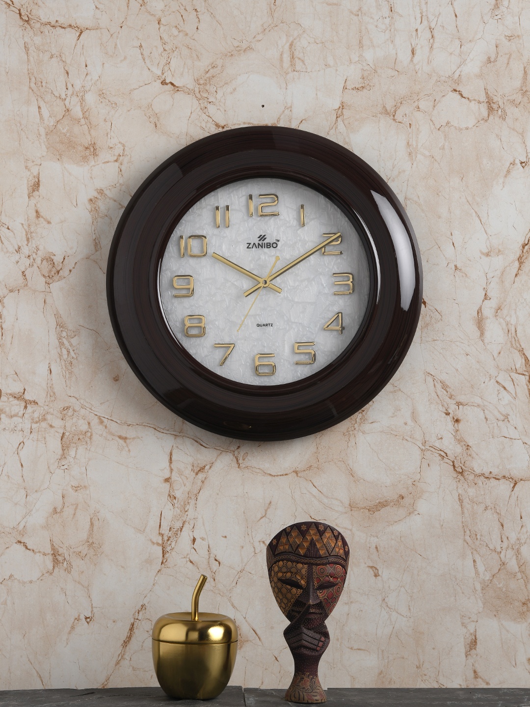 

ZANIBO White & Gold-Toned 38cm Round Solid Analogue Wall Clock
