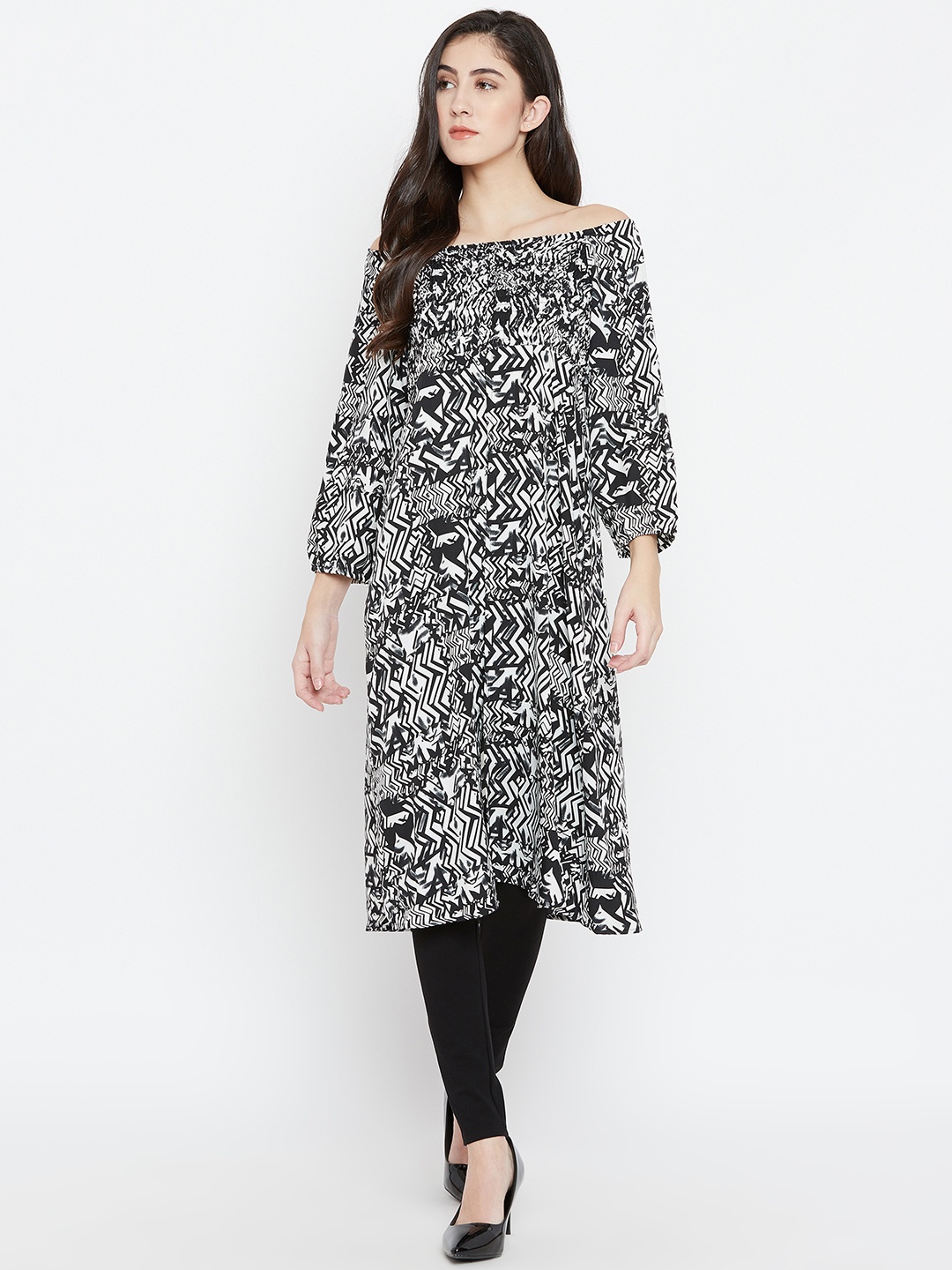 

Toshee Women White & Black Printed A-Line Kurta TOS_1220B