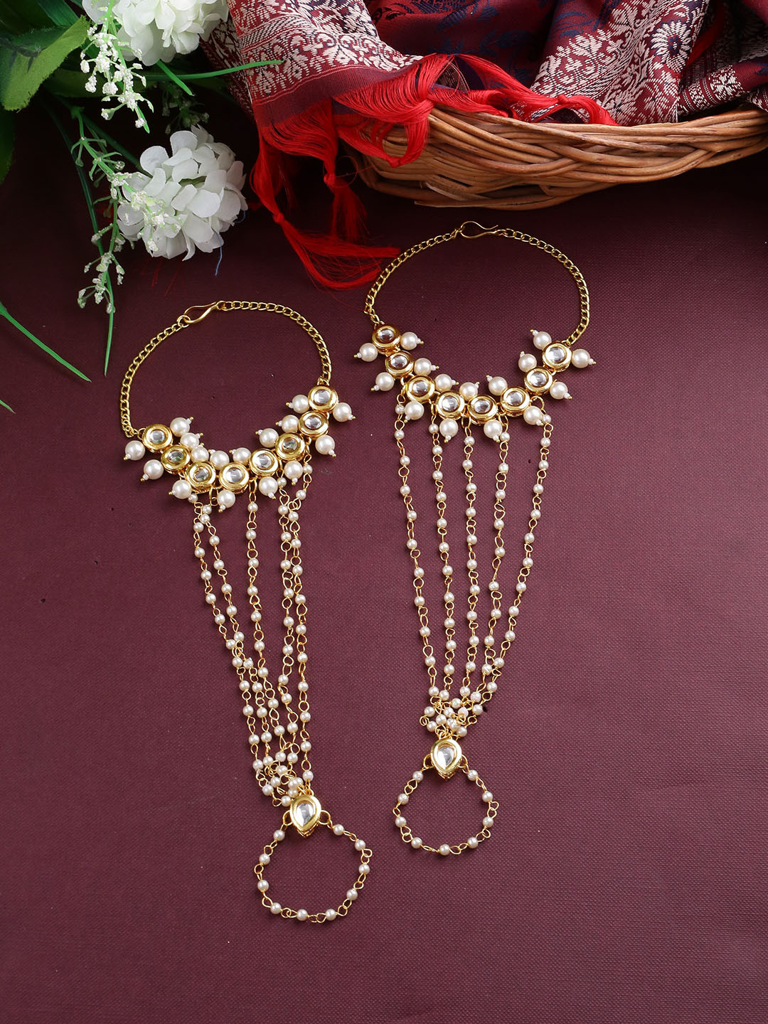 

Shoshaa Gold-Toned Bracelet