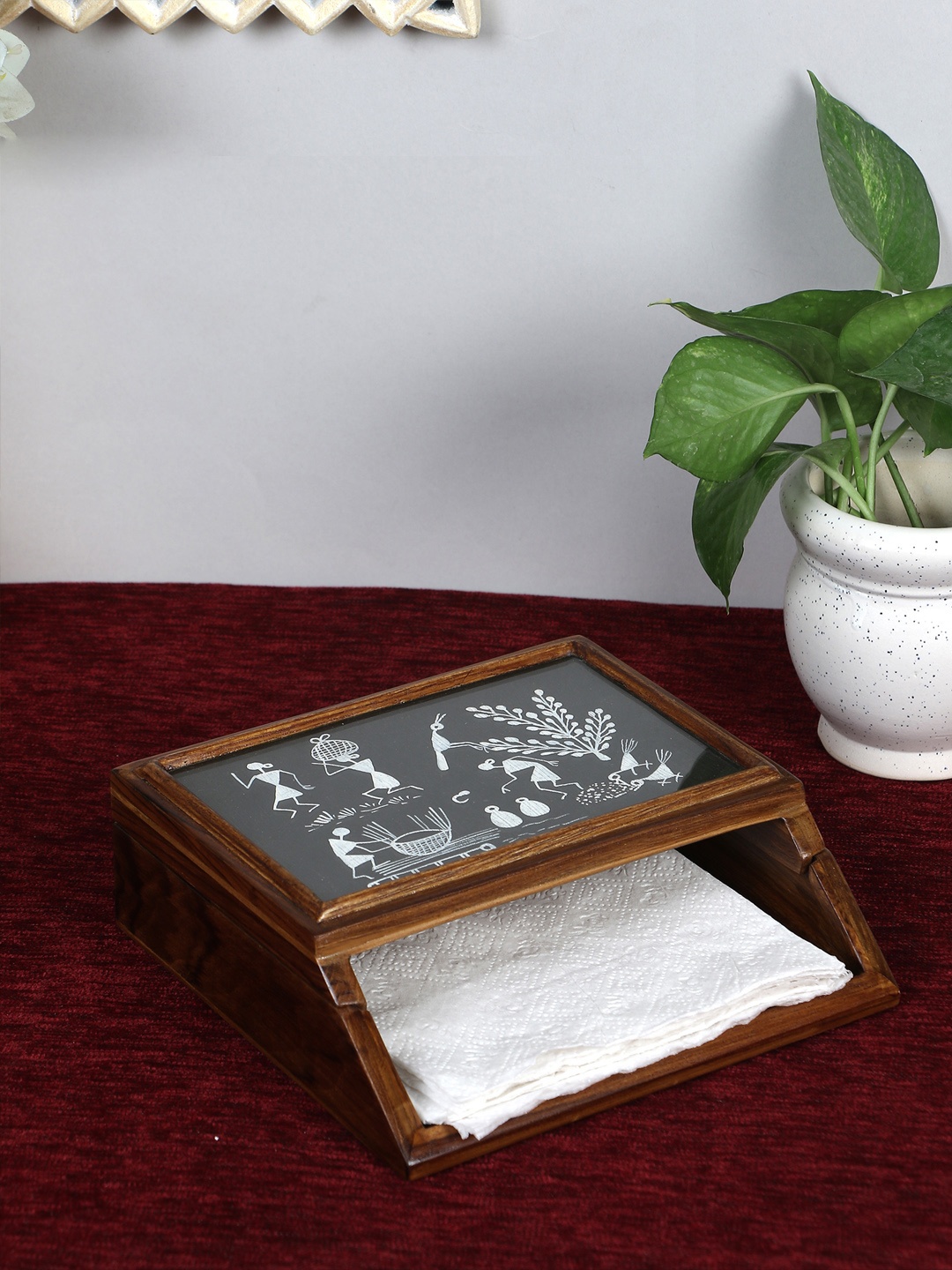 

VarEesha Brown & Black Warli Teak Wood Napkin Holder & Tissue Box with Glass Top