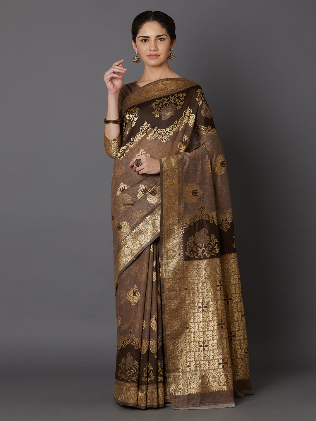 

Mitera Brown & Gold-Toned Silk Blend Woven Design Kanjeevaram Saree