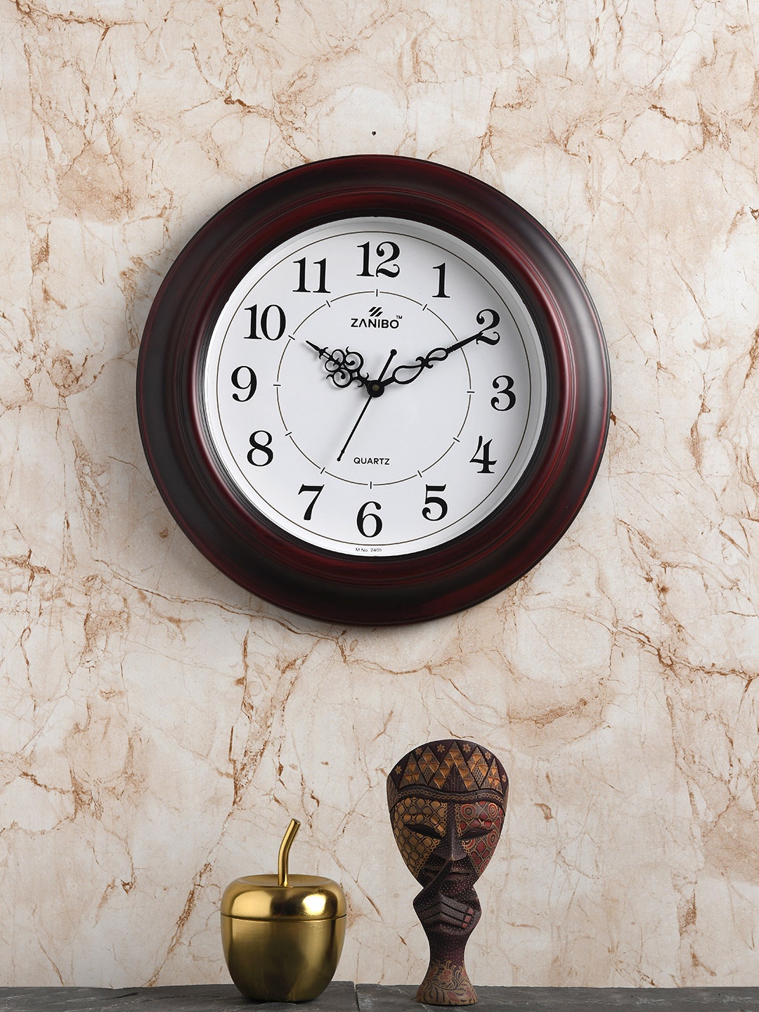 

ZANIBO Red & White Round Solid 41 x 41 CM Analogue Wall Clock