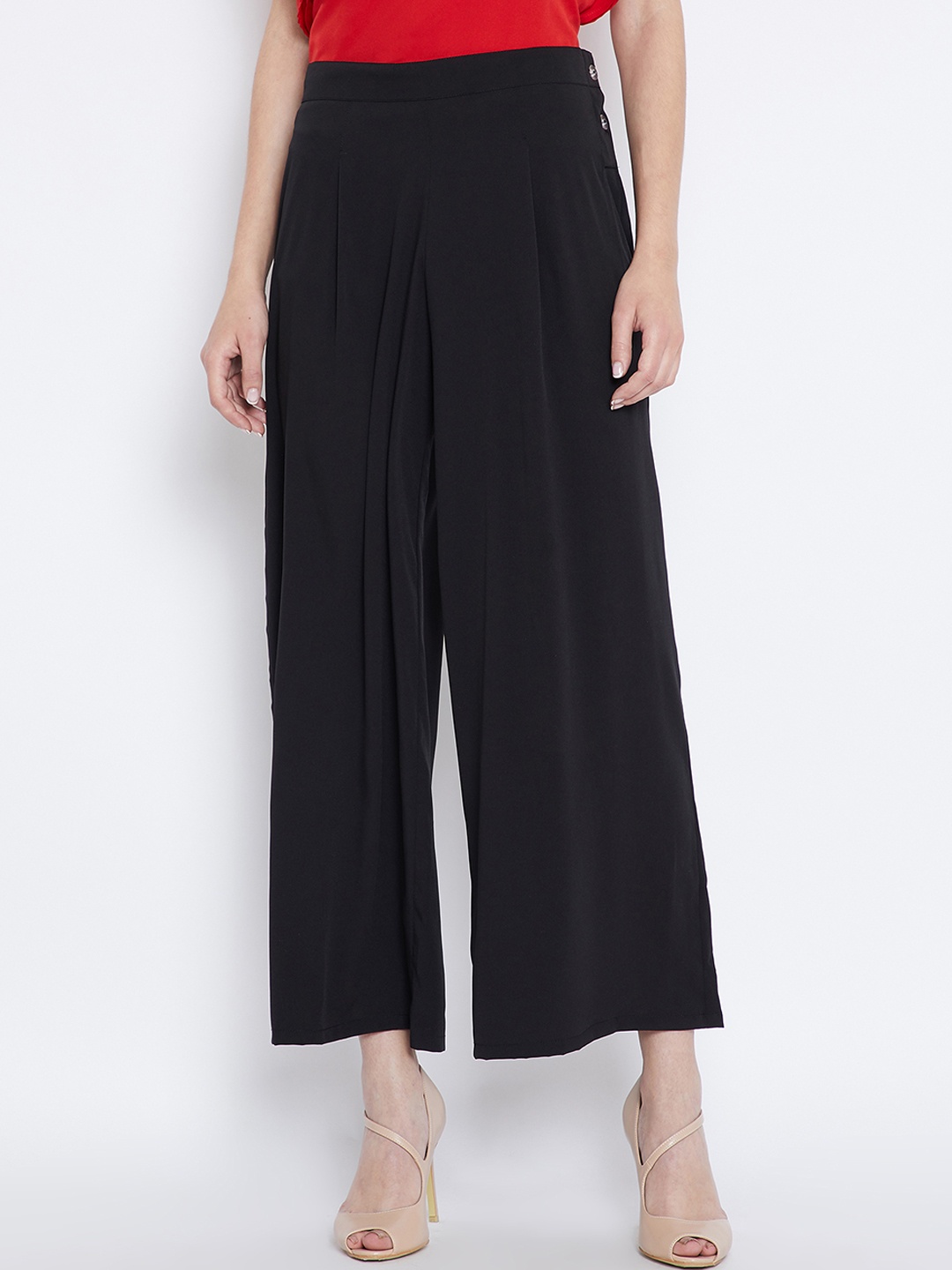 

Toshee Women Black Solid Flared Palazzos