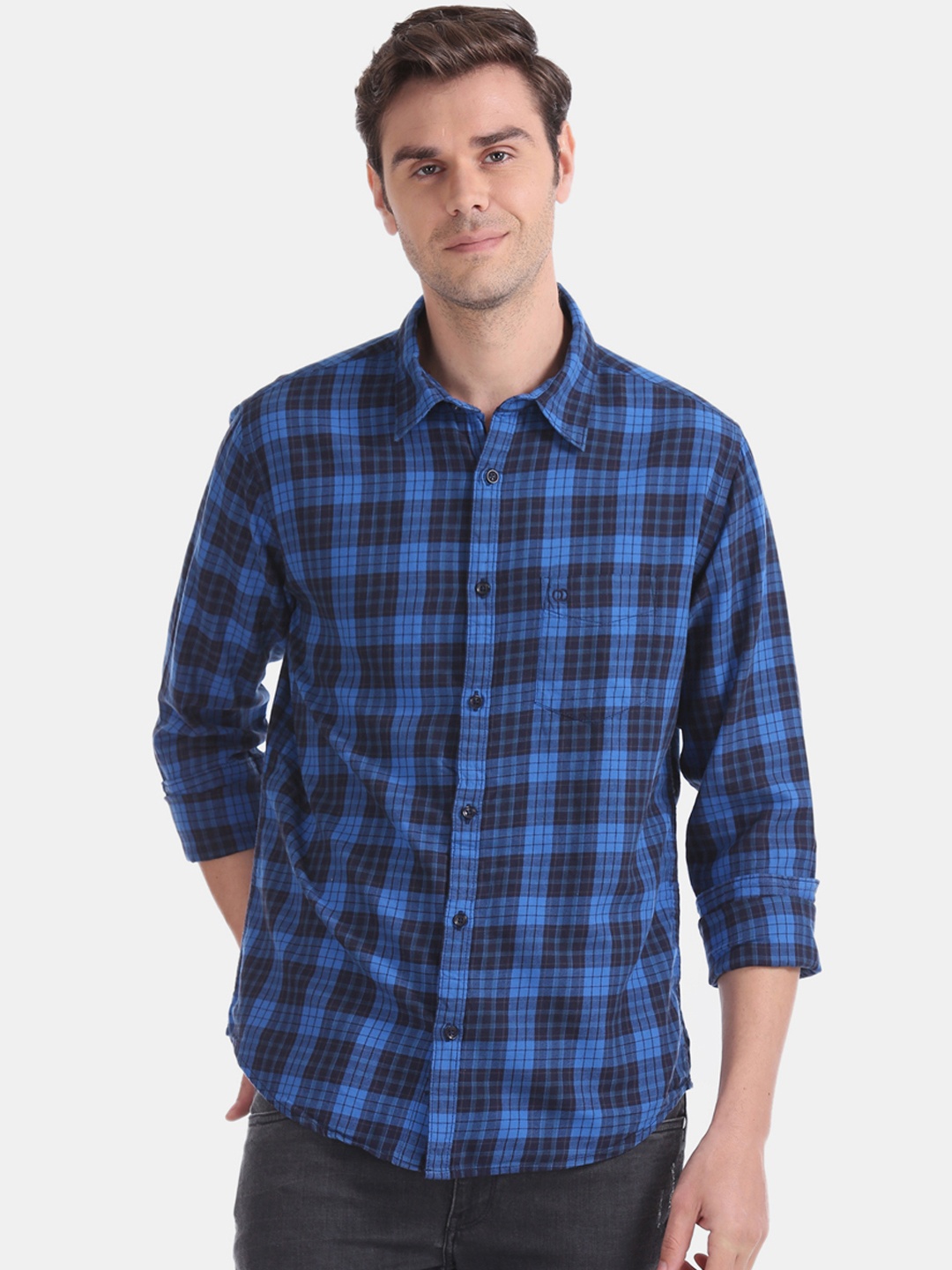 

Ruggers Men Blue Slim Fit Checked Casual Shirt