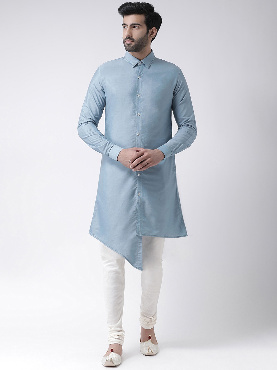 KISAH Men Blue & White Solid Kurta with Churidar