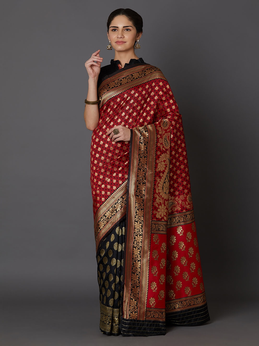 

Mitera Red & Black Silk Blend Woven Design Kanjeevaram Saree