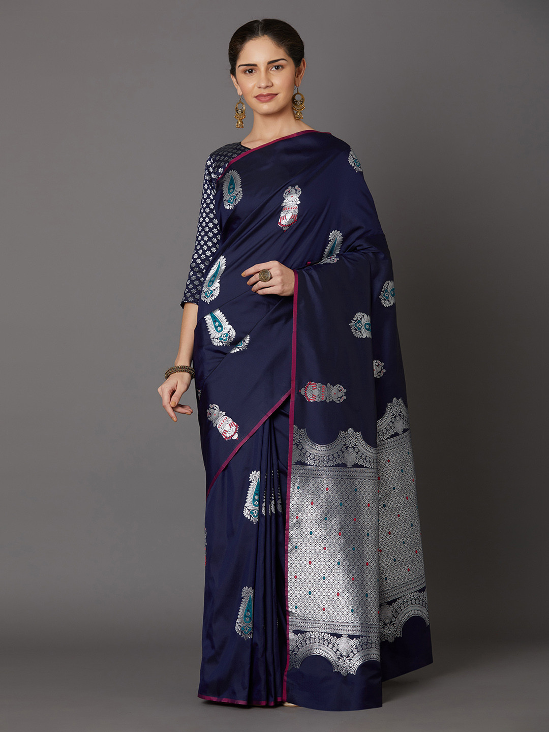 

Mitera Navy Blue & Silver-Toned Silk Blend Woven Design Kanjeevaram Saree