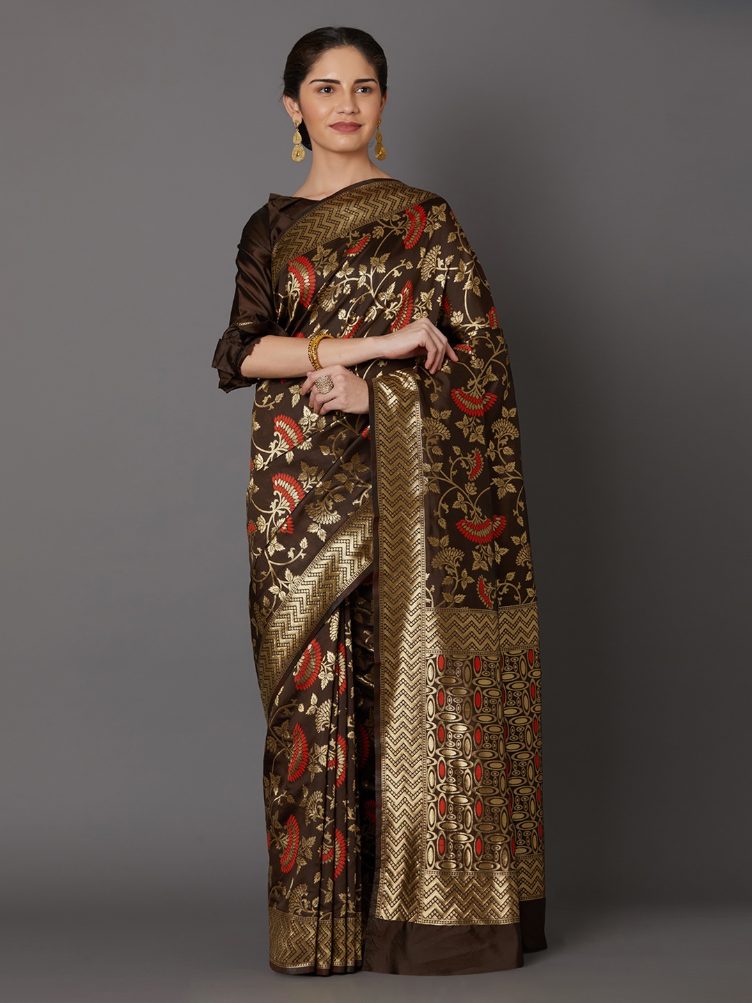 

Mitera Brown & Gold-Toned Silk Blend Woven Design Kanjeevaram Saree