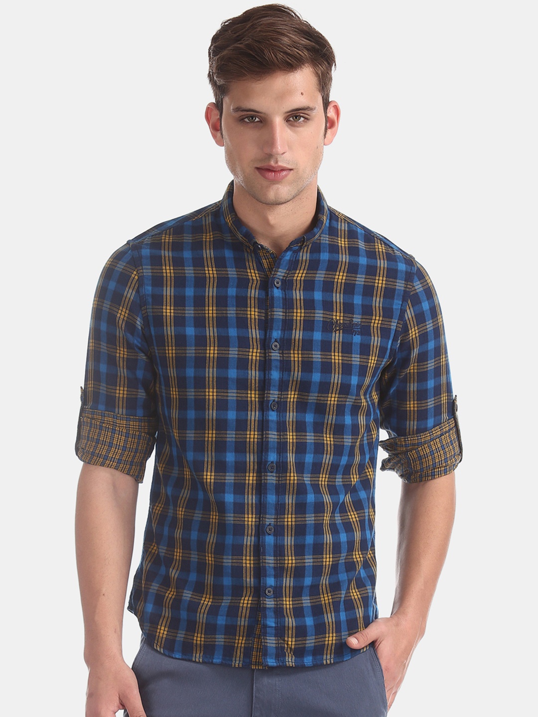 

Cherokee Men Navy Blue & Yellow Regular Fit Checked Casual Shirt