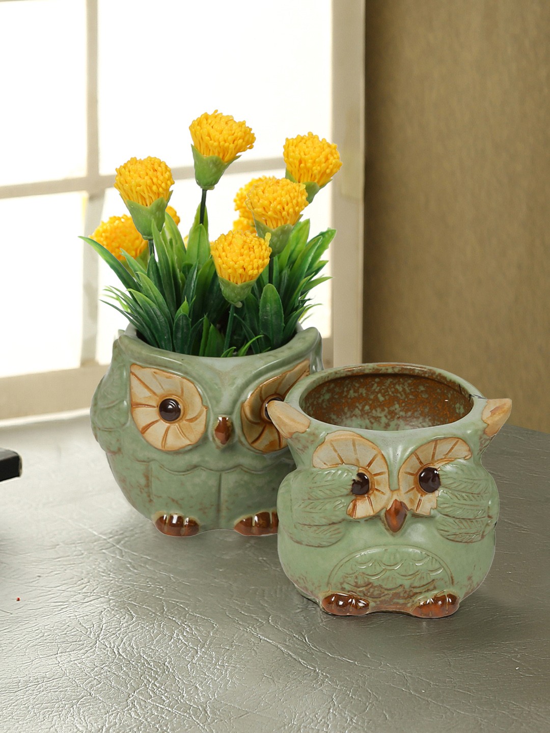 

Aapno Rajasthan Set of 2 Green & Brown Owl Shaped Ceramic Planters