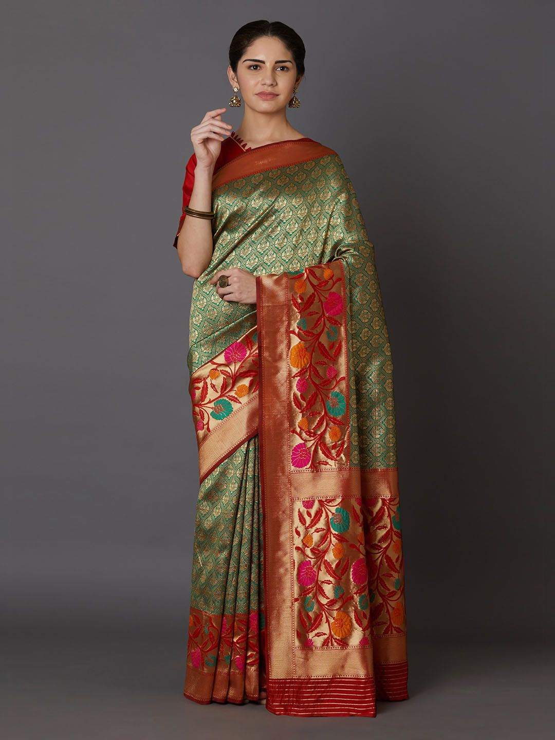 

Mitera Olive Green & Red Silk Blend Woven Design Kanjeevaram Saree