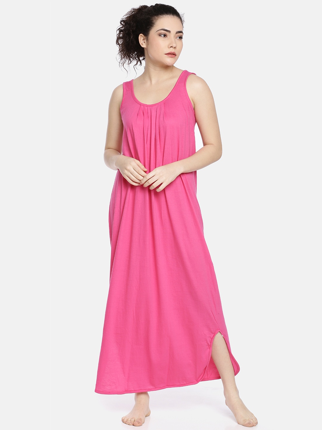 

GOLDSTROMS Fuchsia Solid Nightdress SLP-9041