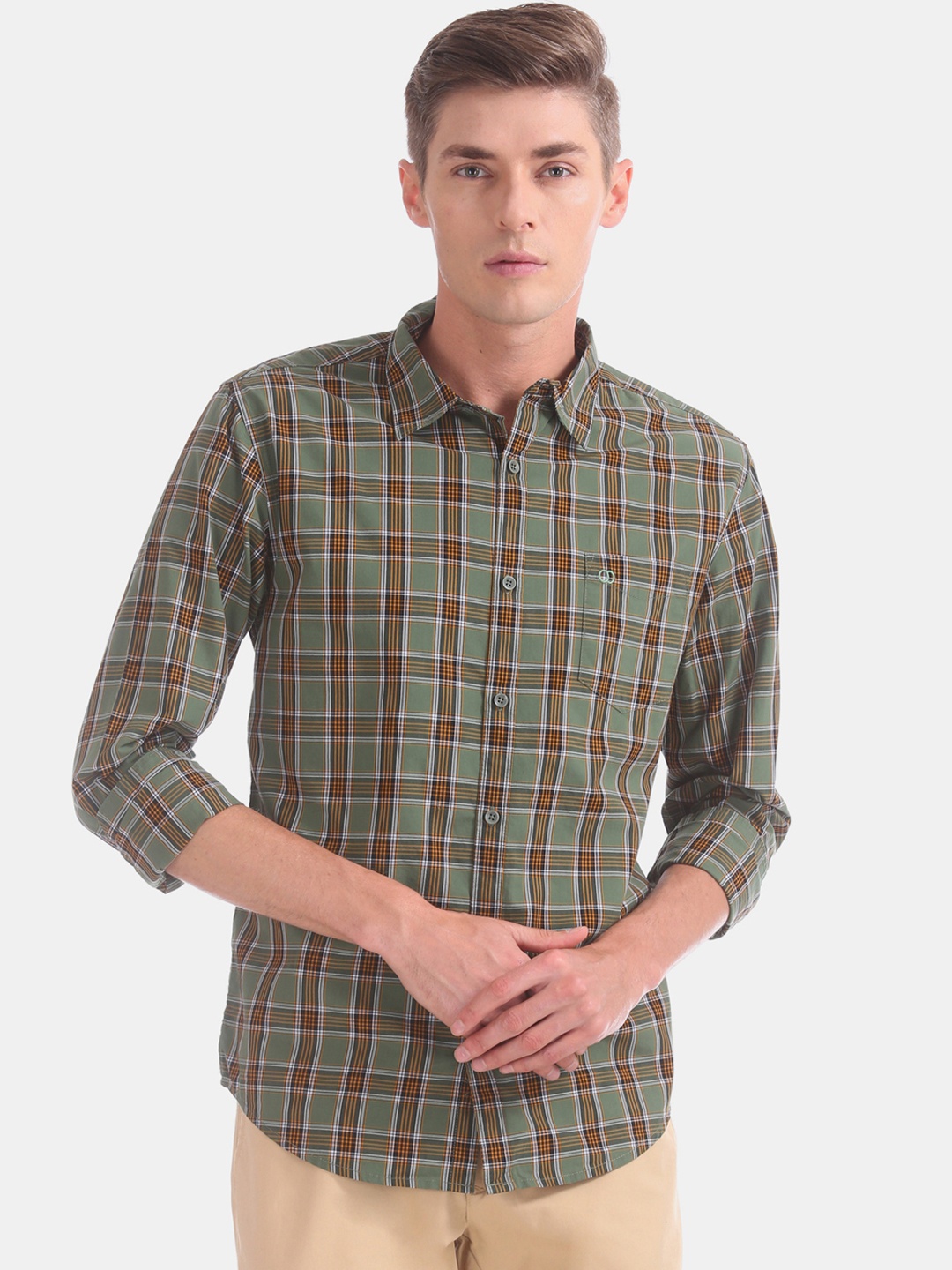 

Ruggers Men Green & Black Slim Fit Checked Casual Shirt