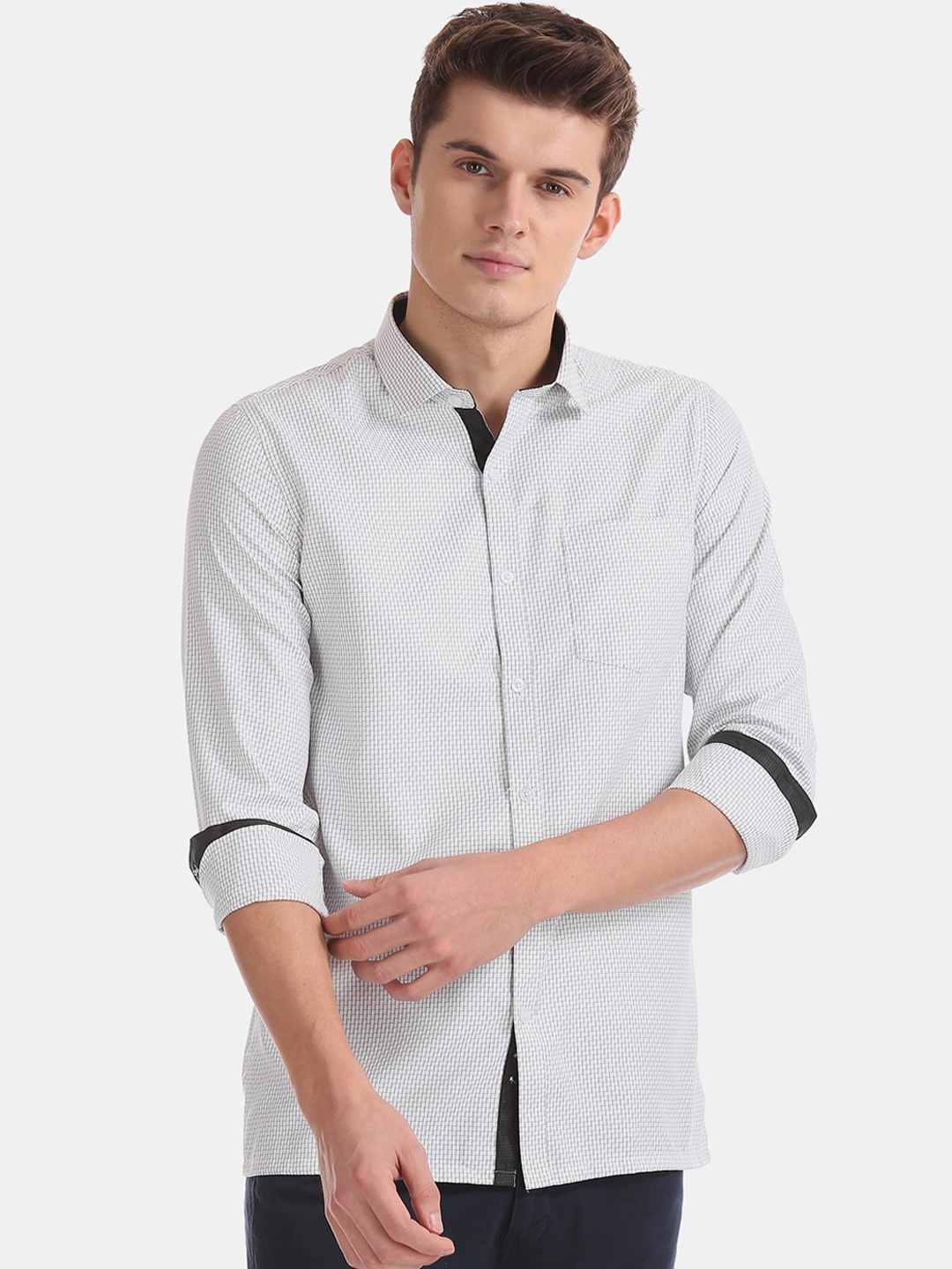 

Excalibur Men Grey & Off-White Regular Fit Printed Formal Shirt