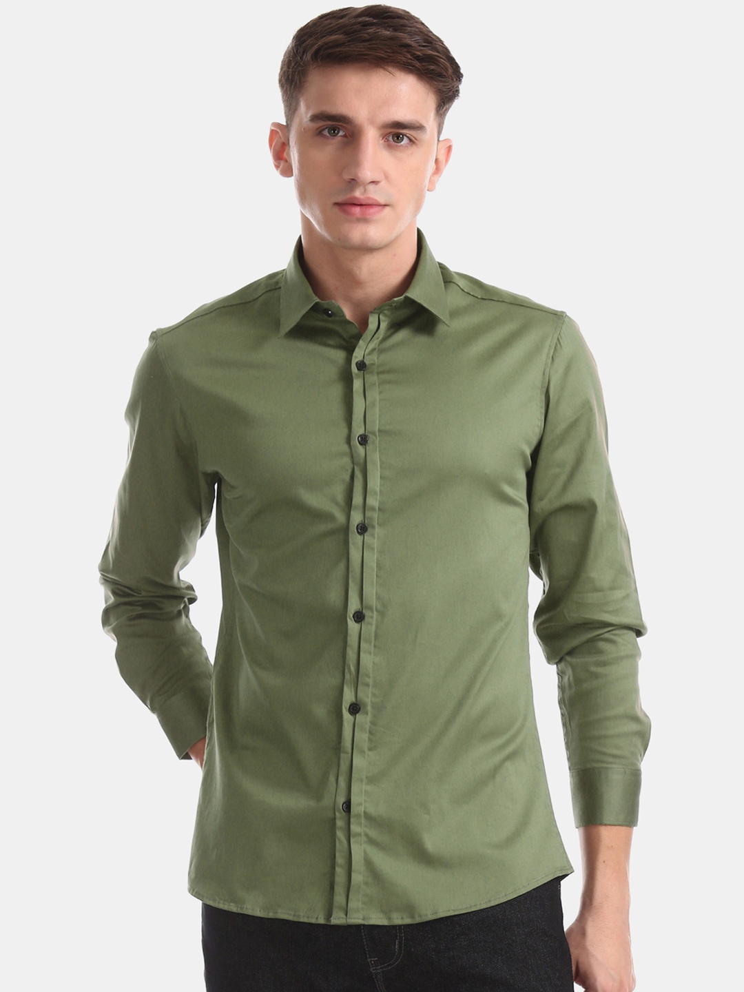 

Excalibur Men Green Super Slim Fit Solid Casual Shirt
