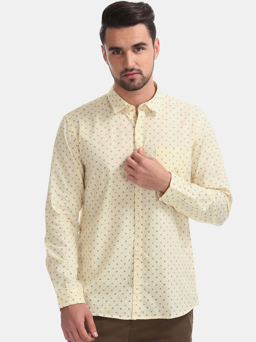 

Ruggers Men Yellow Regular Fit Printed Casual Shirt