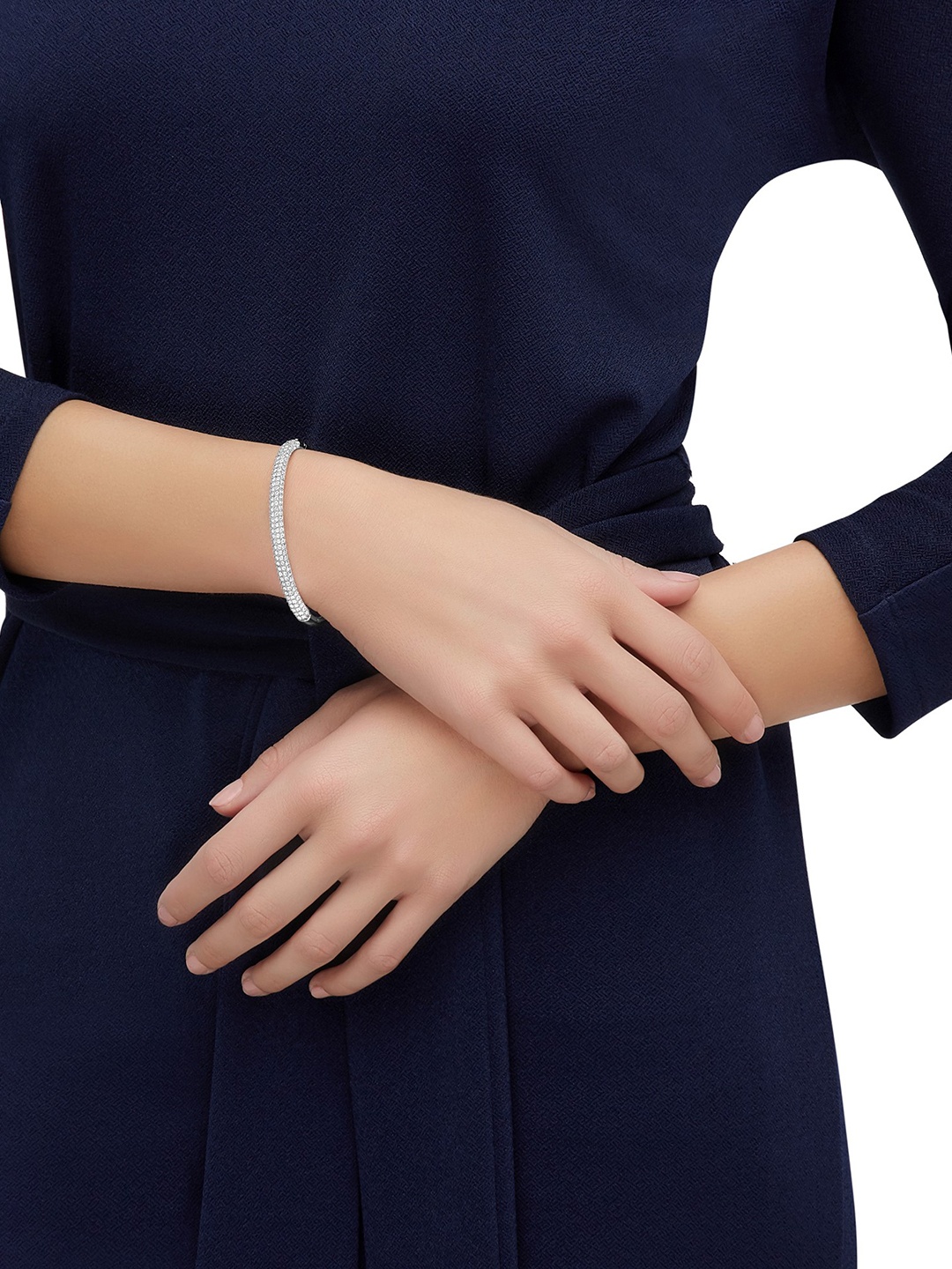 

SWAROVSKI White Rhodium-Plated Crystal-Studded Bangle
