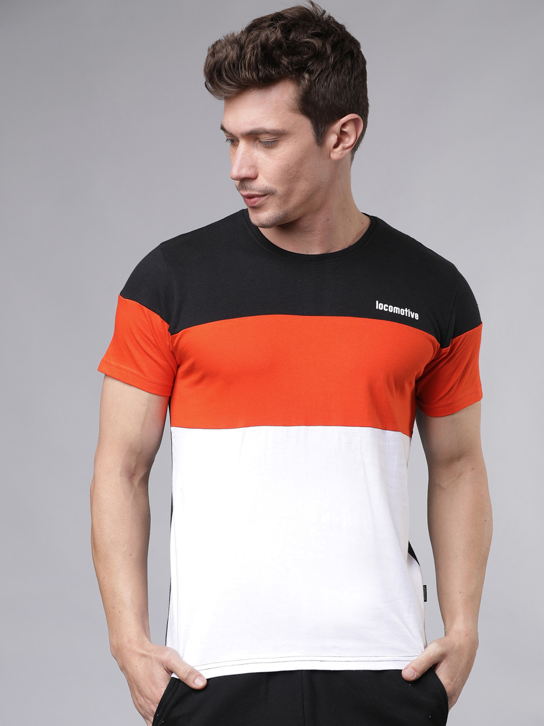 

LOCOMOTIVE Men Black White Colourblocked Round Neck Pure Cotton T-shirt