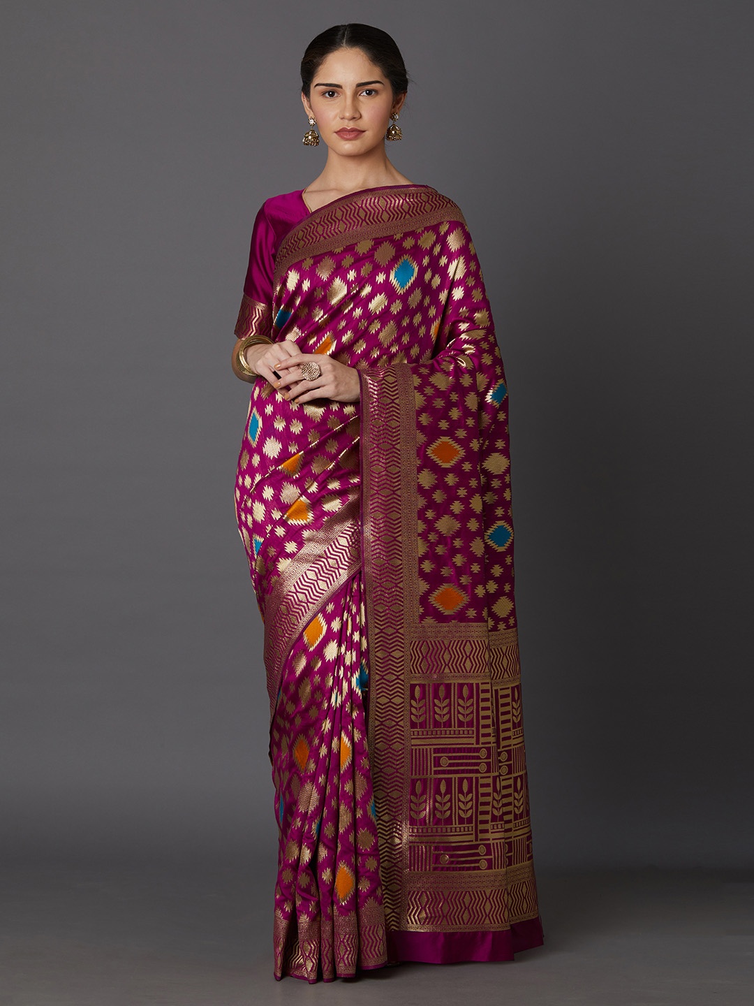 

Mitera Magenta Silk Blend Woven Design Kanjeevaram Saree