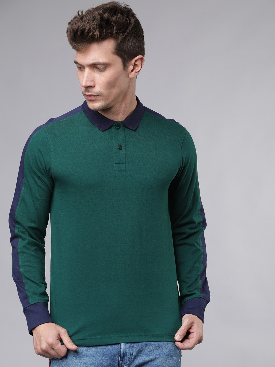 

LOCOMOTIVE Men Green Solid Polo Pure Cotton T-shirt