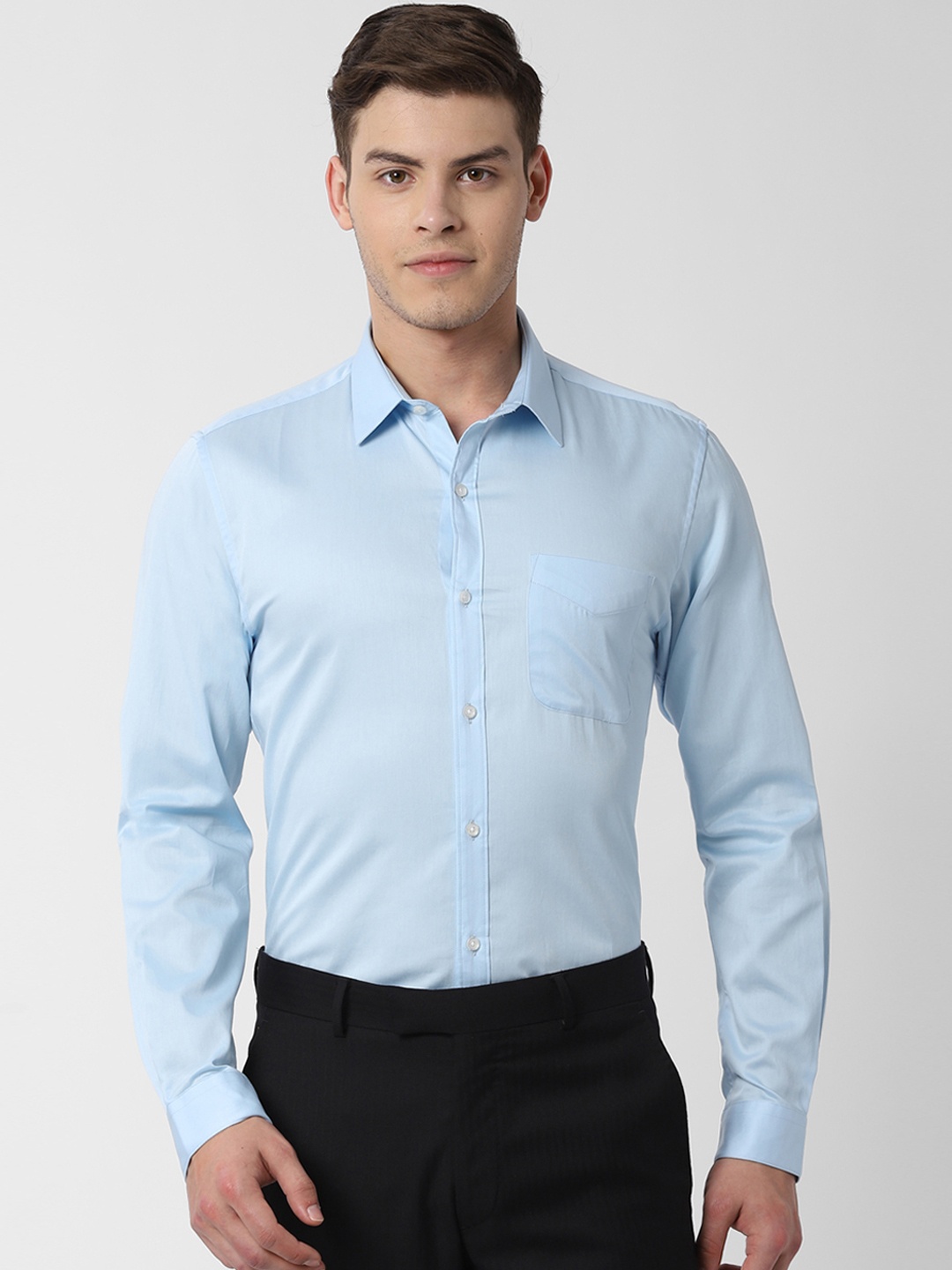 

Peter England Men Blue Slim Fit Solid Formal Shirt