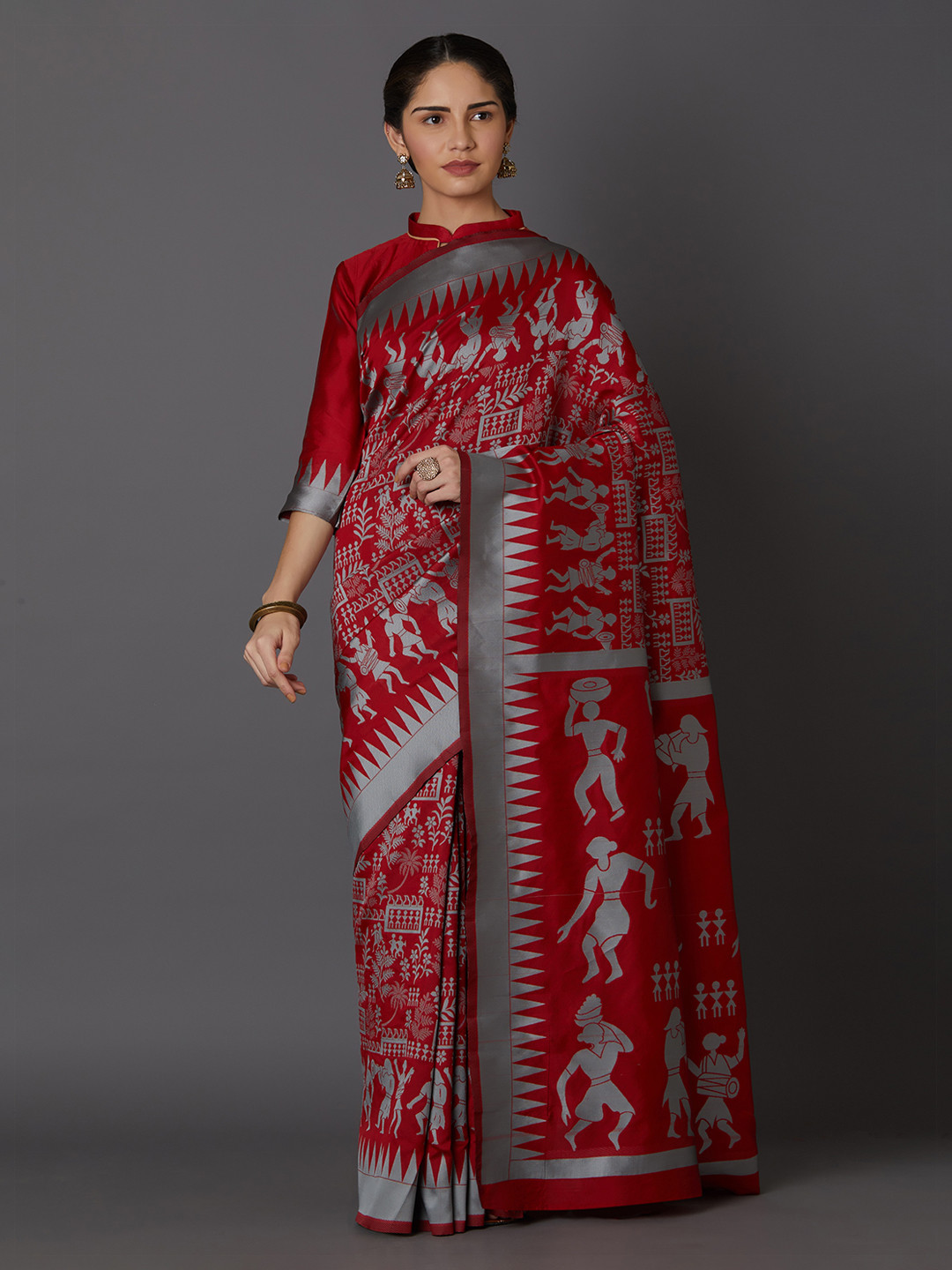 

Mitera Maroon & Grey Silk Blend Woven Design Kanjeevaram Saree