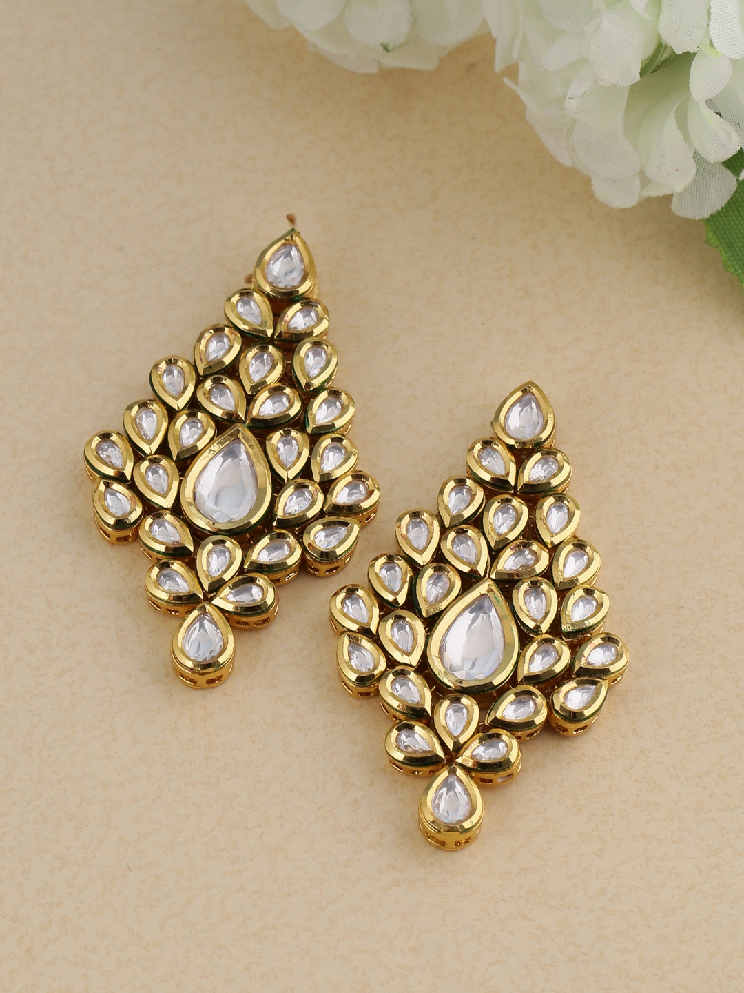 

Tistabene Gold-Toned & White Leaf Shaped Drop Earrings