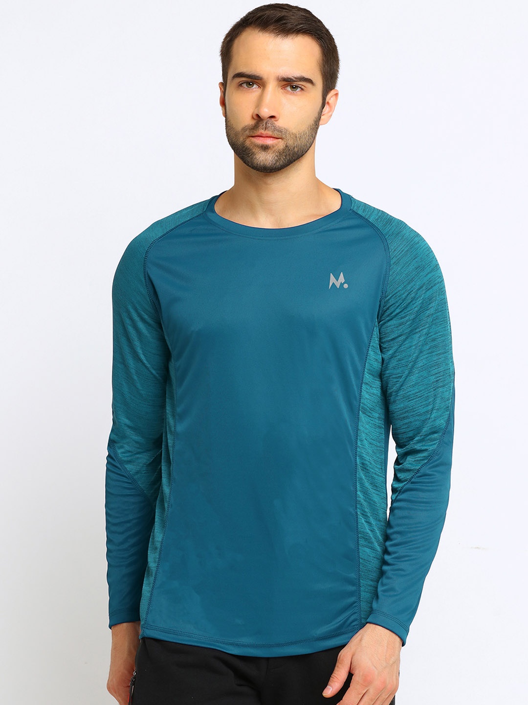 

Maniac Men Blue & Teal Green Colourblocked Round Neck T-shirt