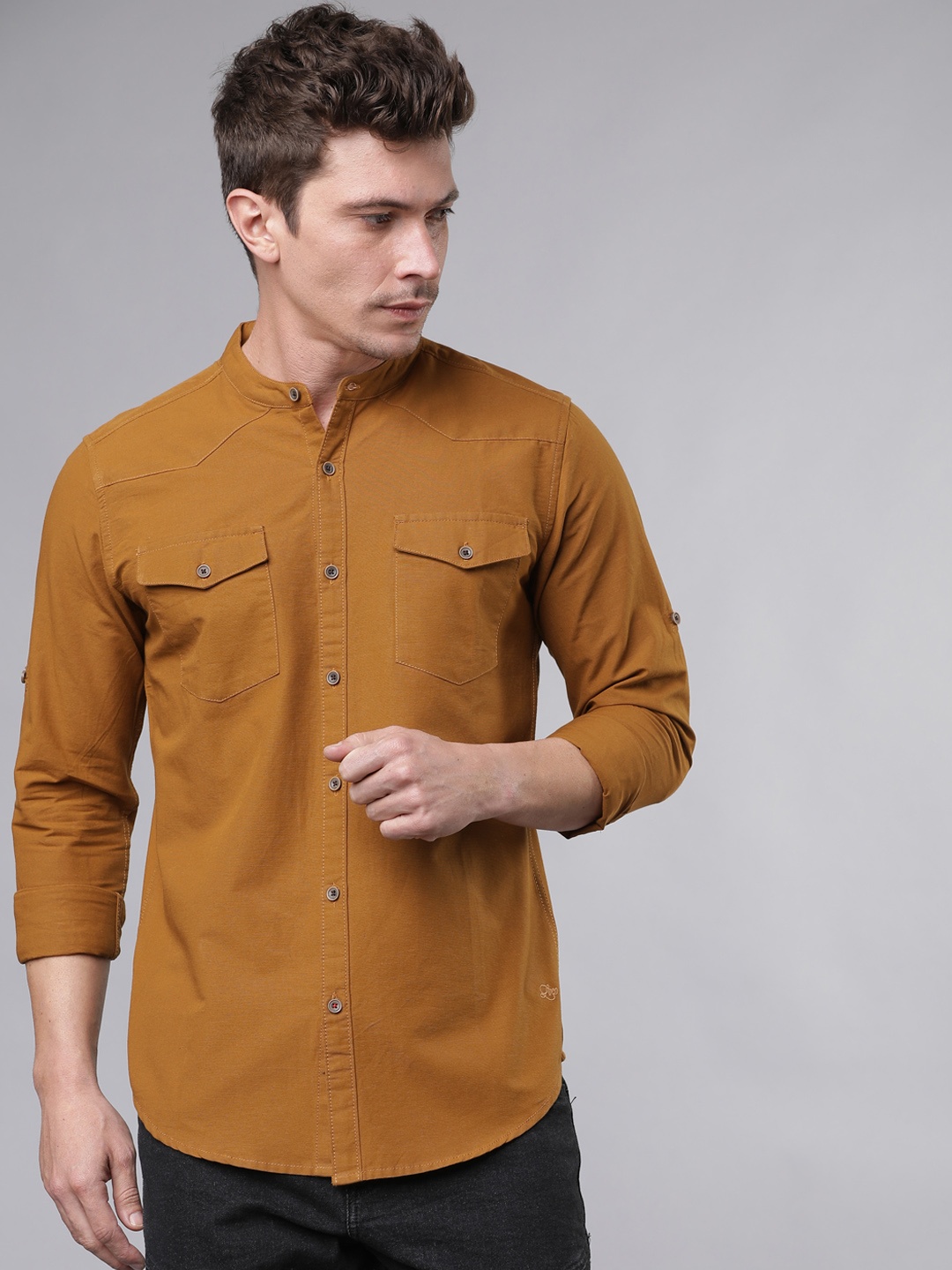 

LOCOMOTIVE Men Brown Slim Fit Solid Casual Shirt