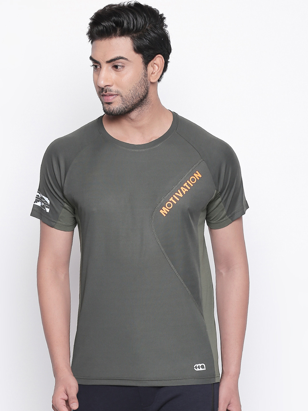 

Ajile by Pantaloons Men Green Printed Round Neck T-shirt
