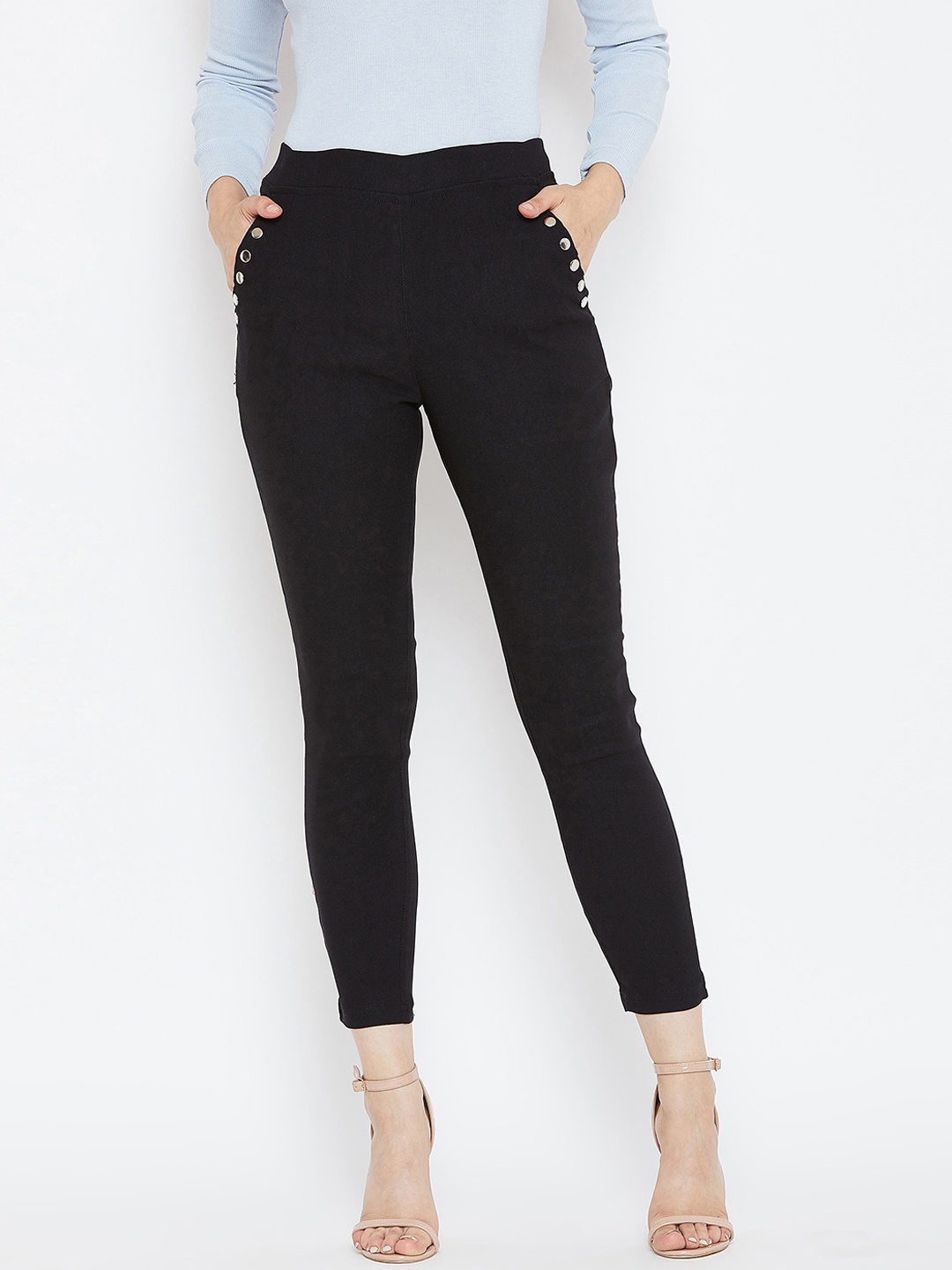 

Bitterlime Women Black Solid Slim Fit Cropped Jeggings