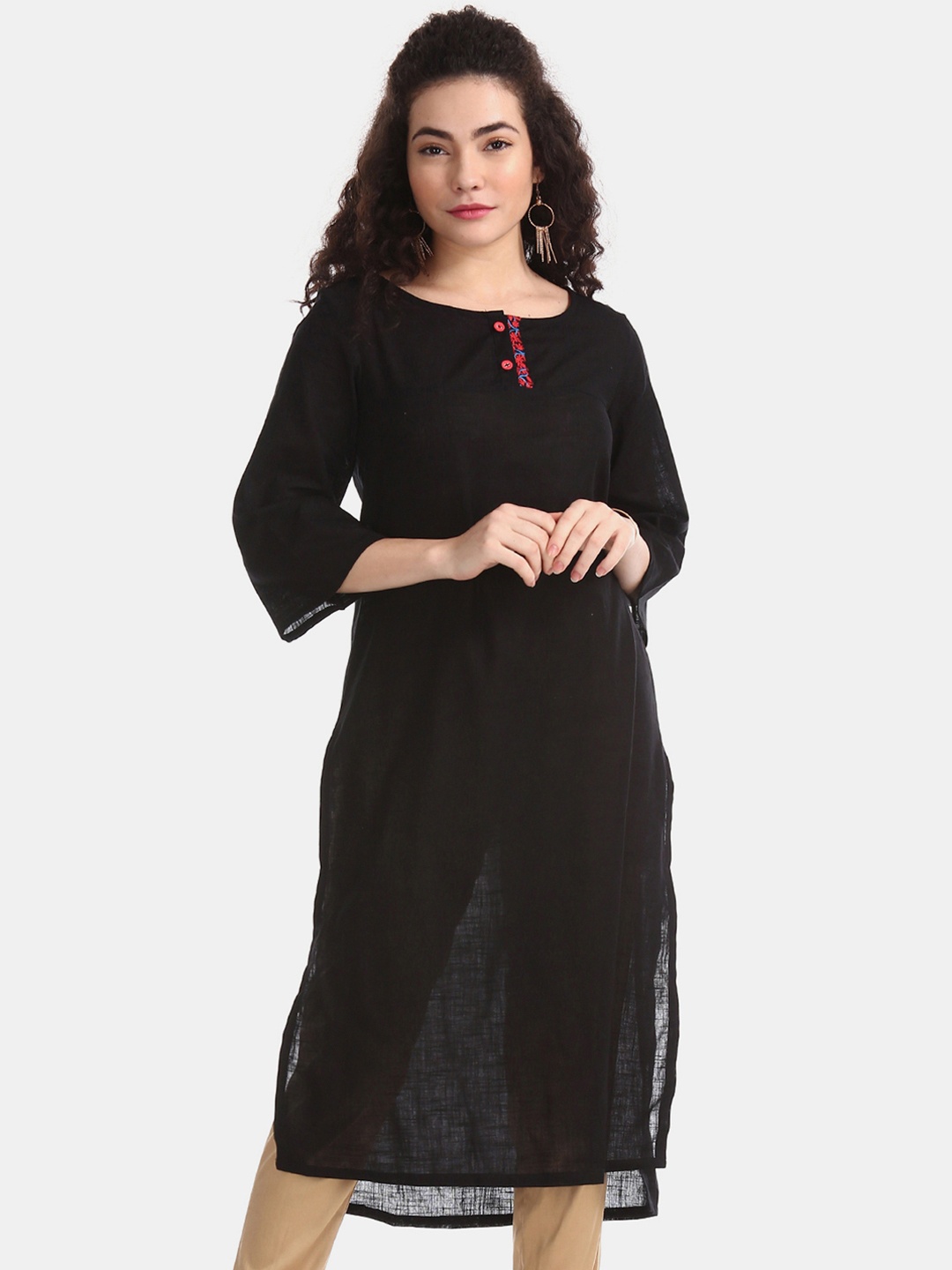 Karigari Women Black Solid Straight Kurta