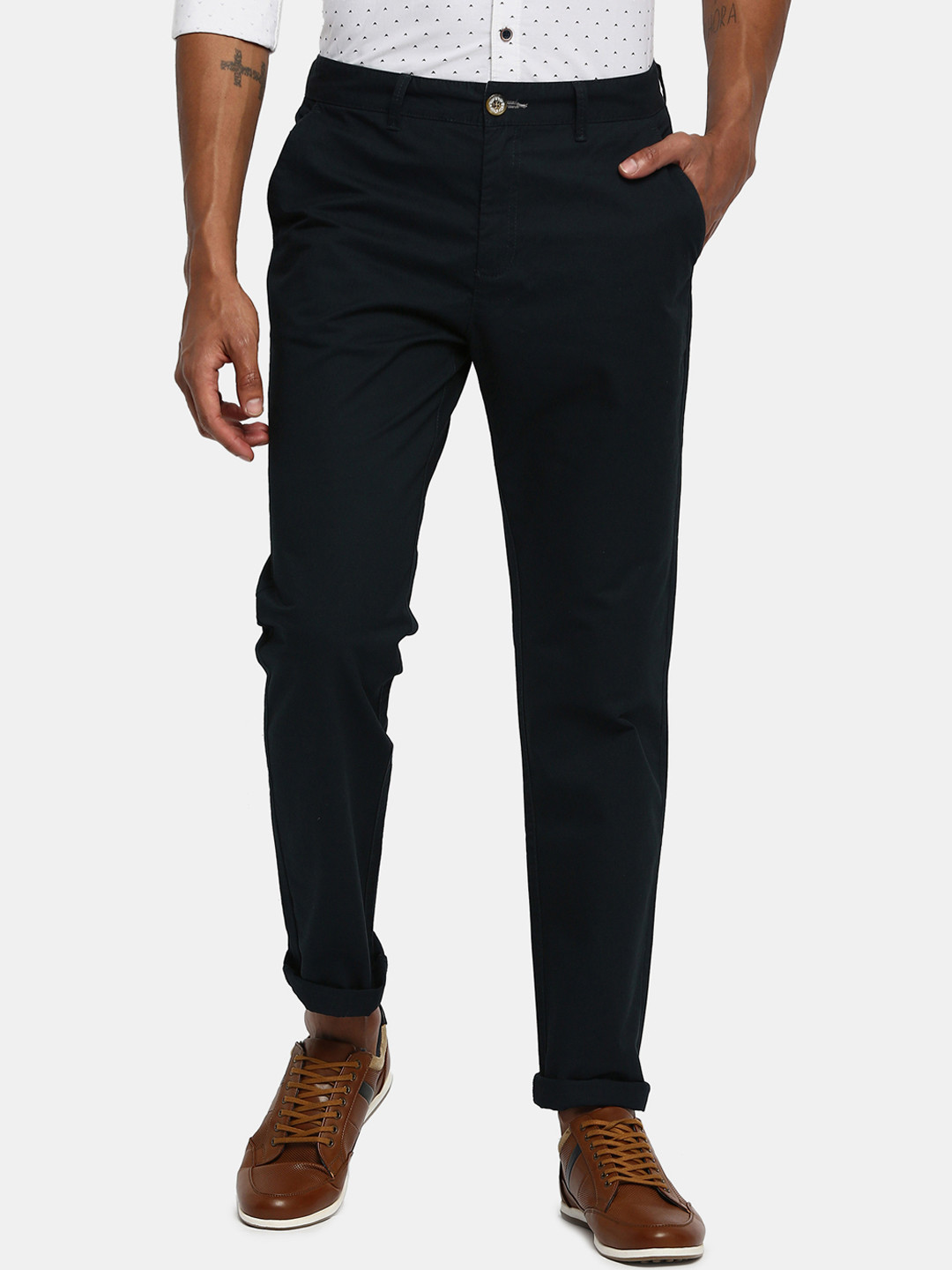 

RUF & TUF Men Blue Slim Fit Solid Regular Trousers