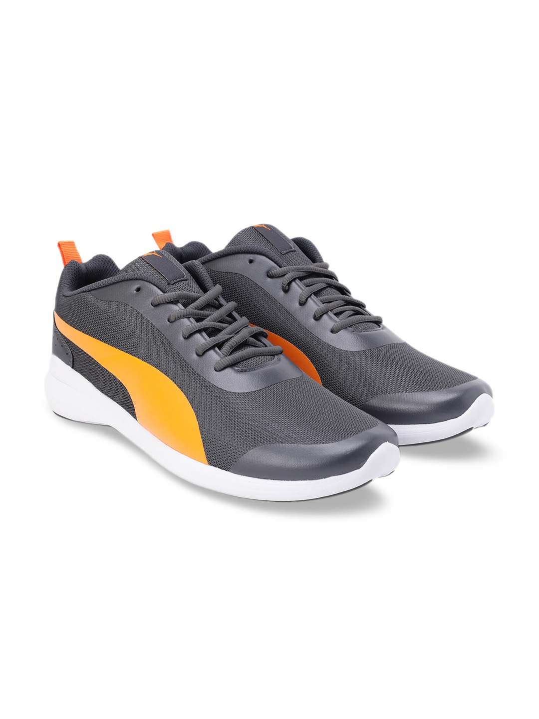 

Puma Men Grey Lazer Evo Sneakers