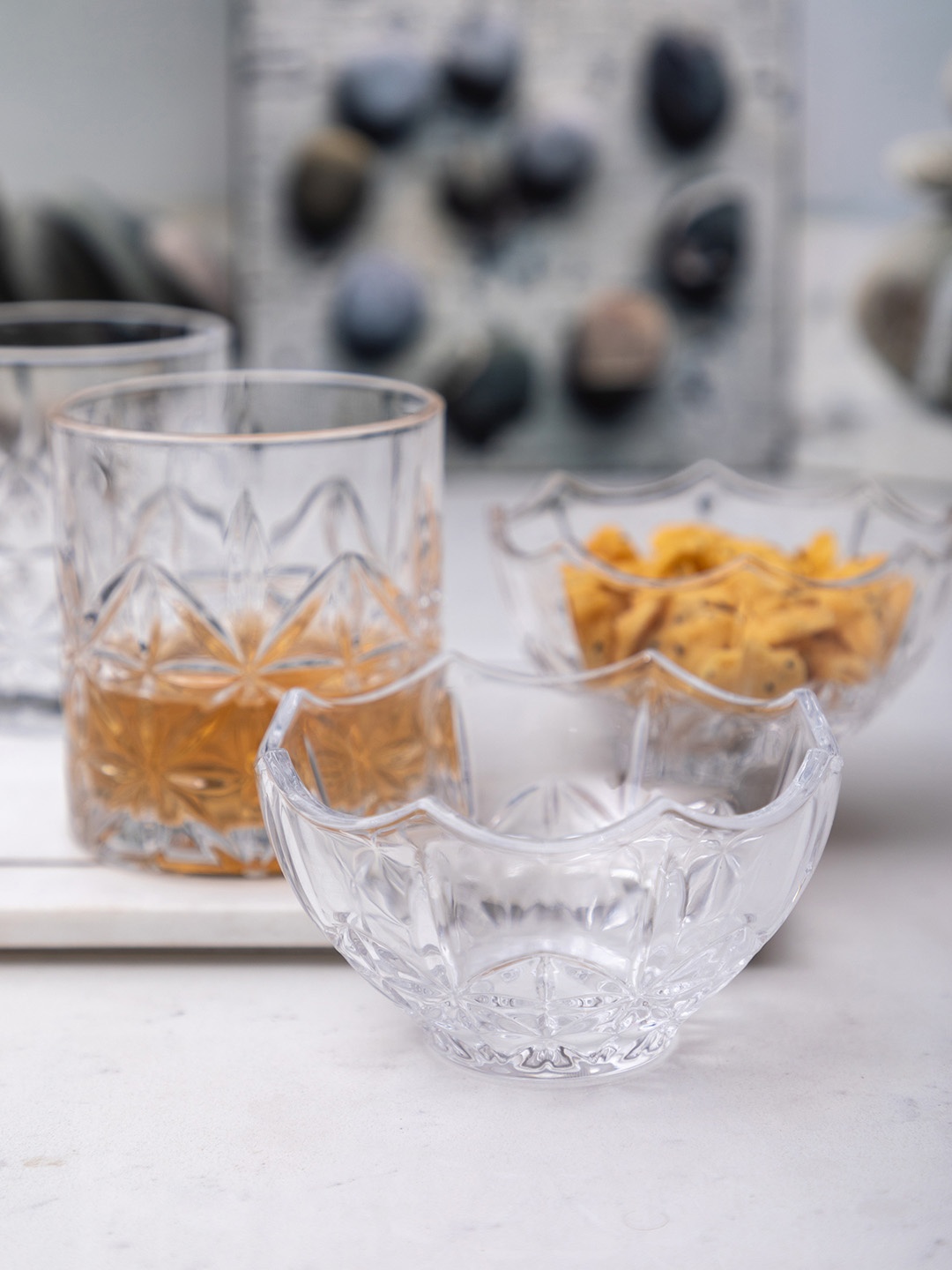 

GOODHOMES 8-Pieces Transparent Textured Whiskey Glasses & Bowls Set