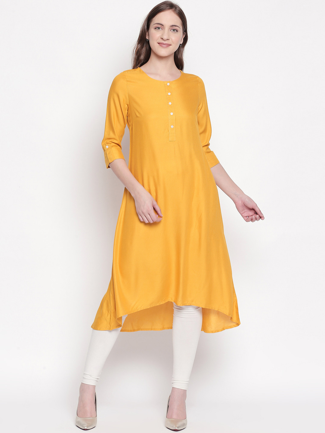 

RANGMANCH BY PANTALOONS Women Mustard Yellow Solid Straight Kurta
