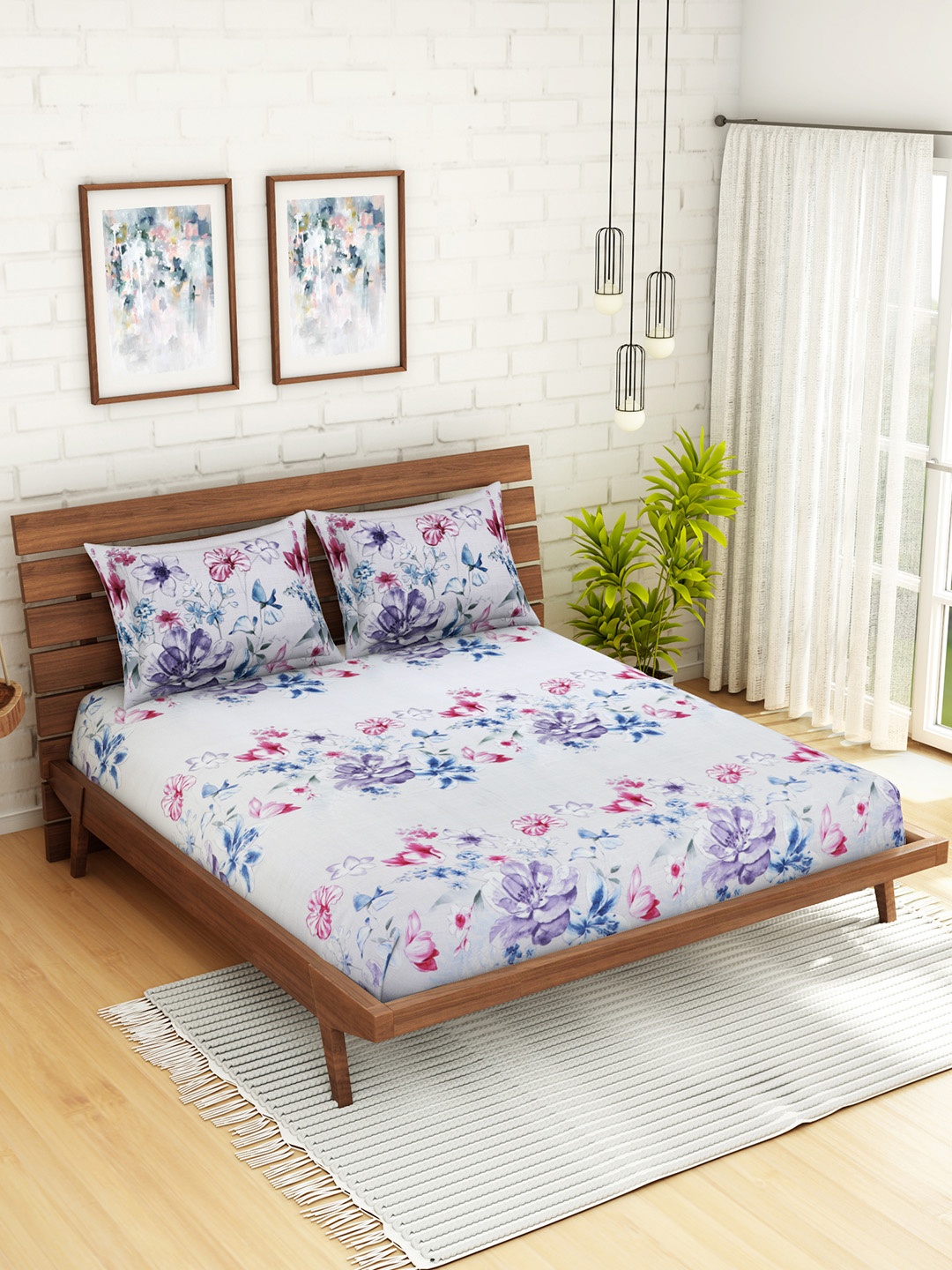 

WELHOME White & Blue Floral 200 TC Polyester 1 Queen Bedsheet with 2 Pillow Covers