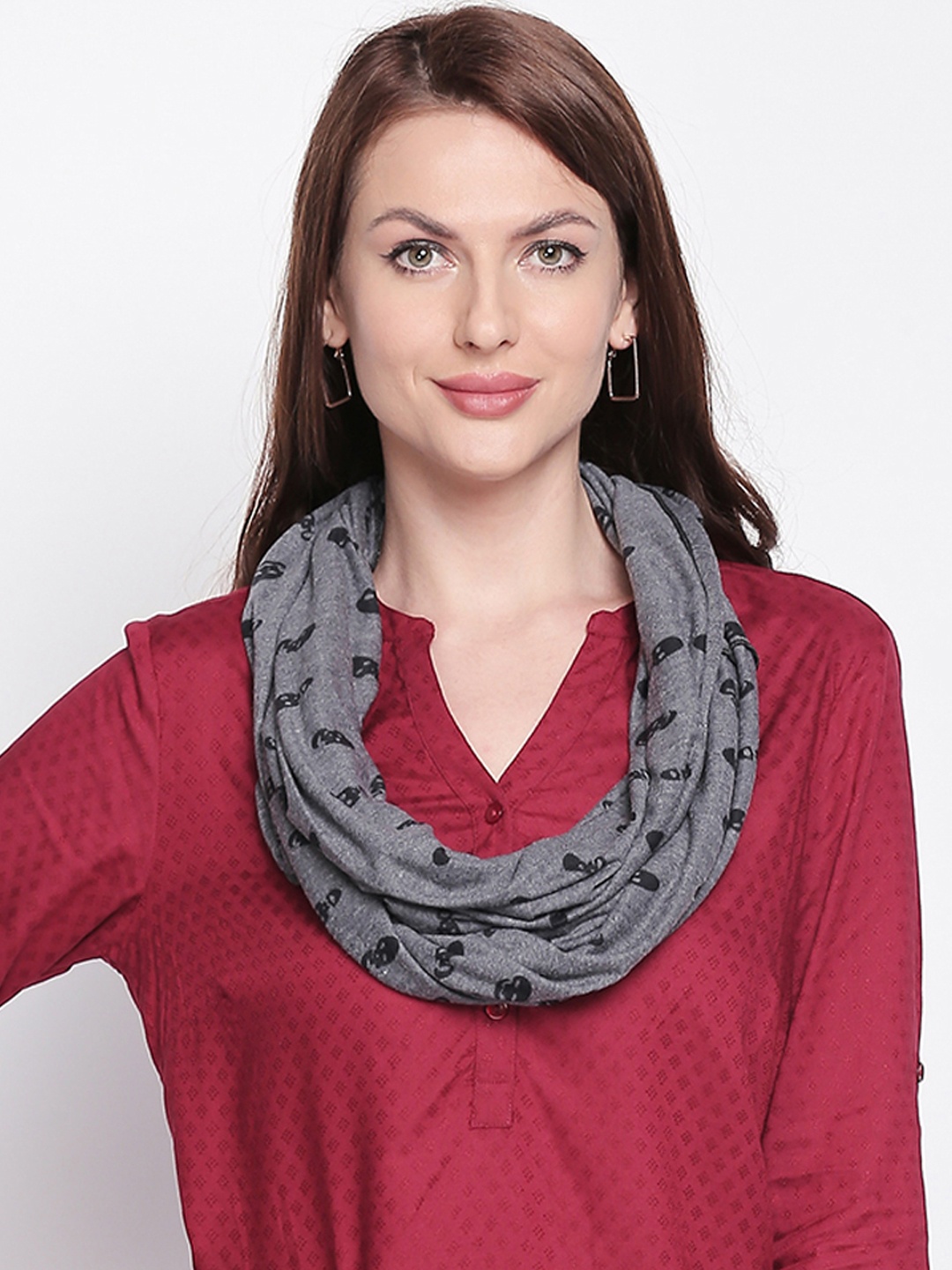 

Style Quotient Women Grey & Black Printed Scarf