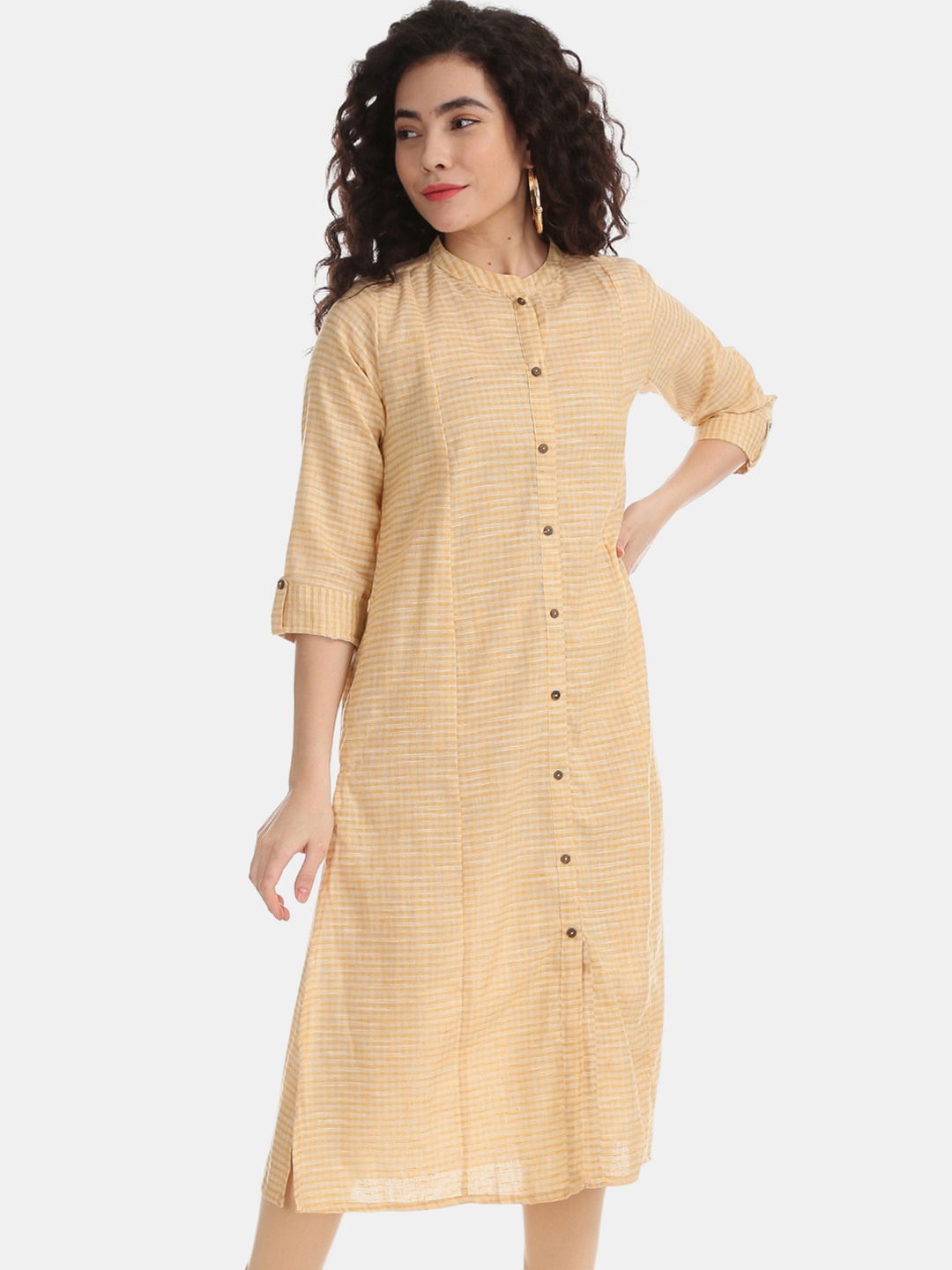 

Karigari Women Beige & Off-White Striped Straight Kurta