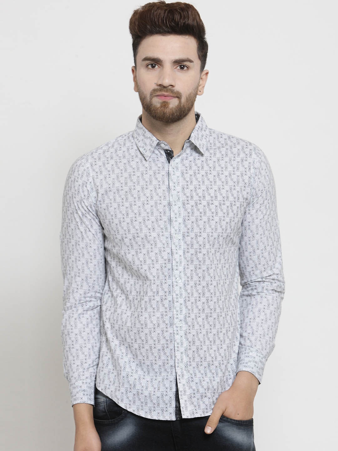 

Purple State Men White & Black Slim Fit Printed Casual Shirt