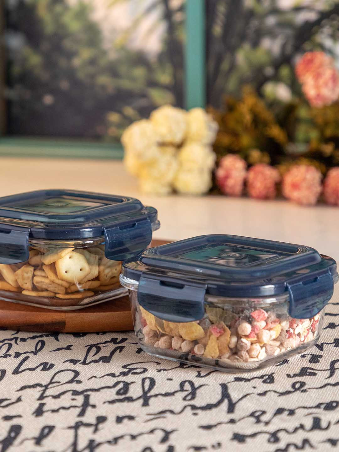 

GOODHOMES Set of 2 Transparent & Blue Glass Food Containers