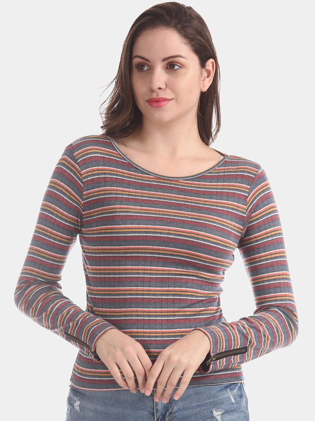 

Sugr Women Grey & Maroon Striped Round Neck Knitted T-shirt