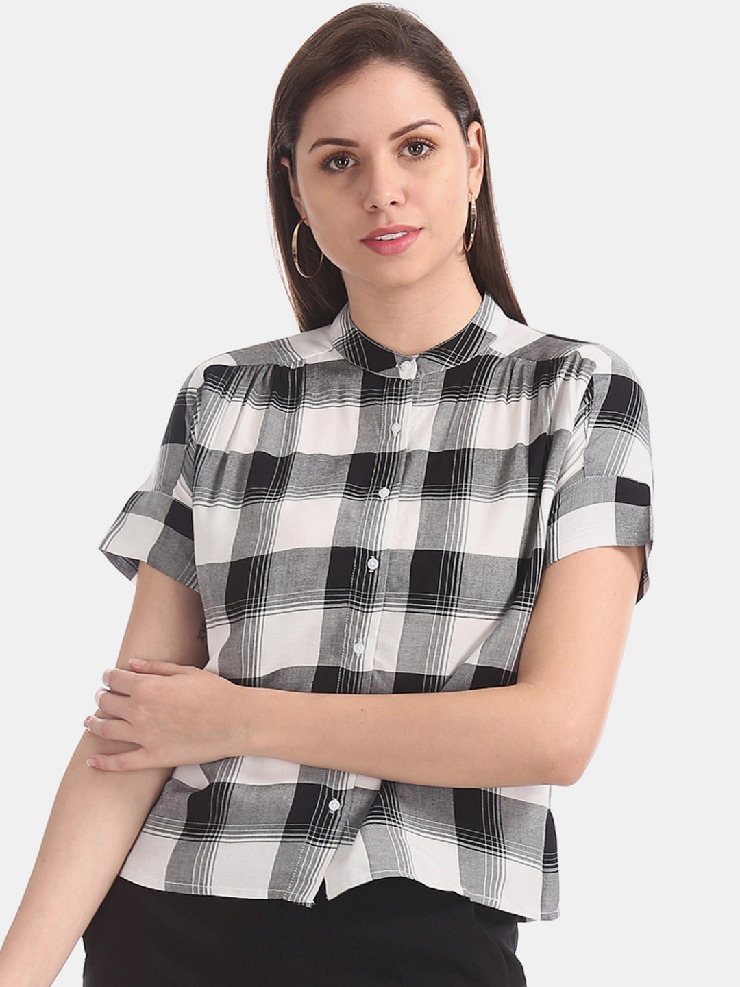 Cherokee Women White & Black Regular Fit Checked Casual Shirt