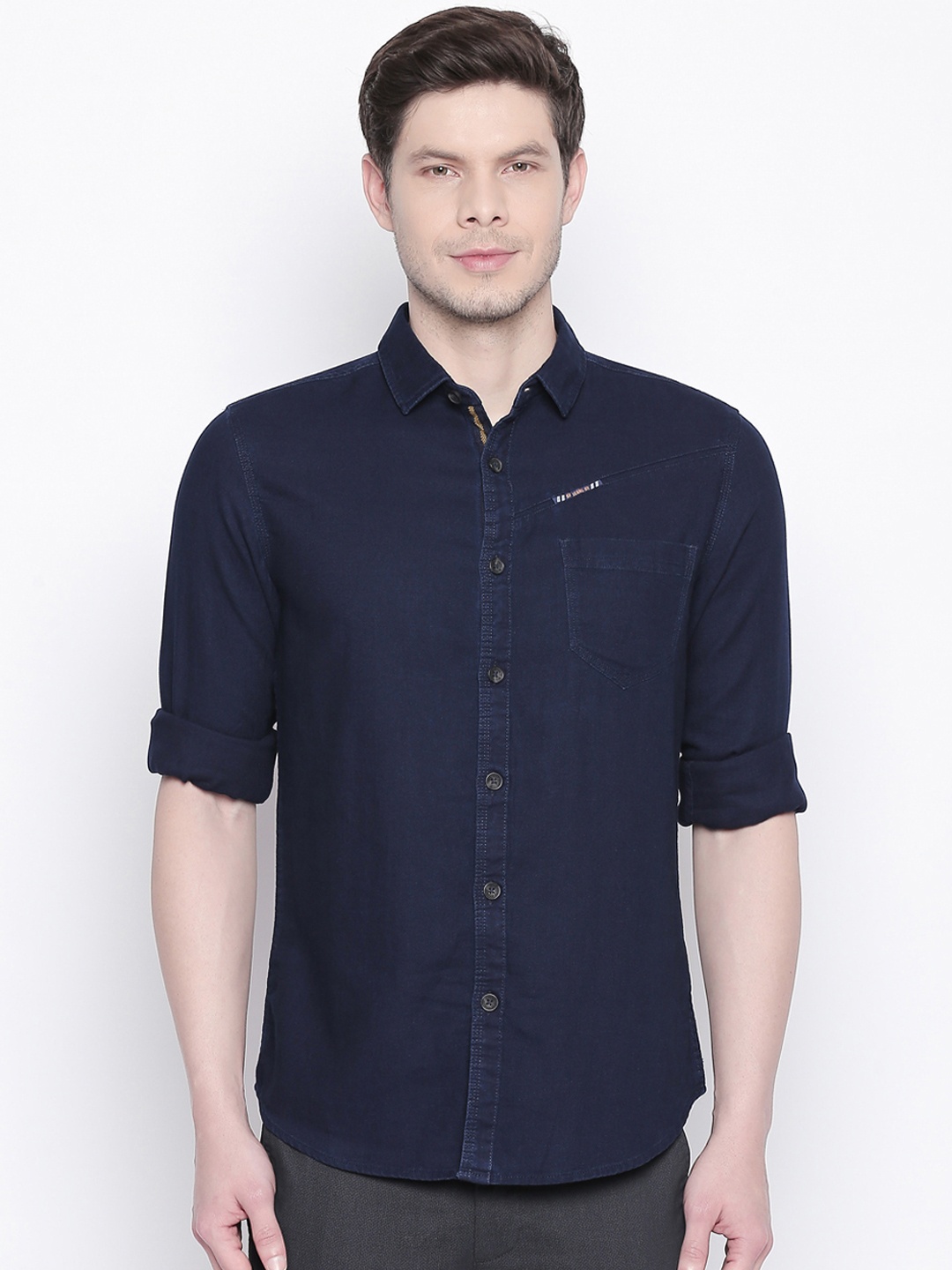 

SF JEANS by Pantaloons Men Navy Blue Regular Fit Solid Casual Shirt