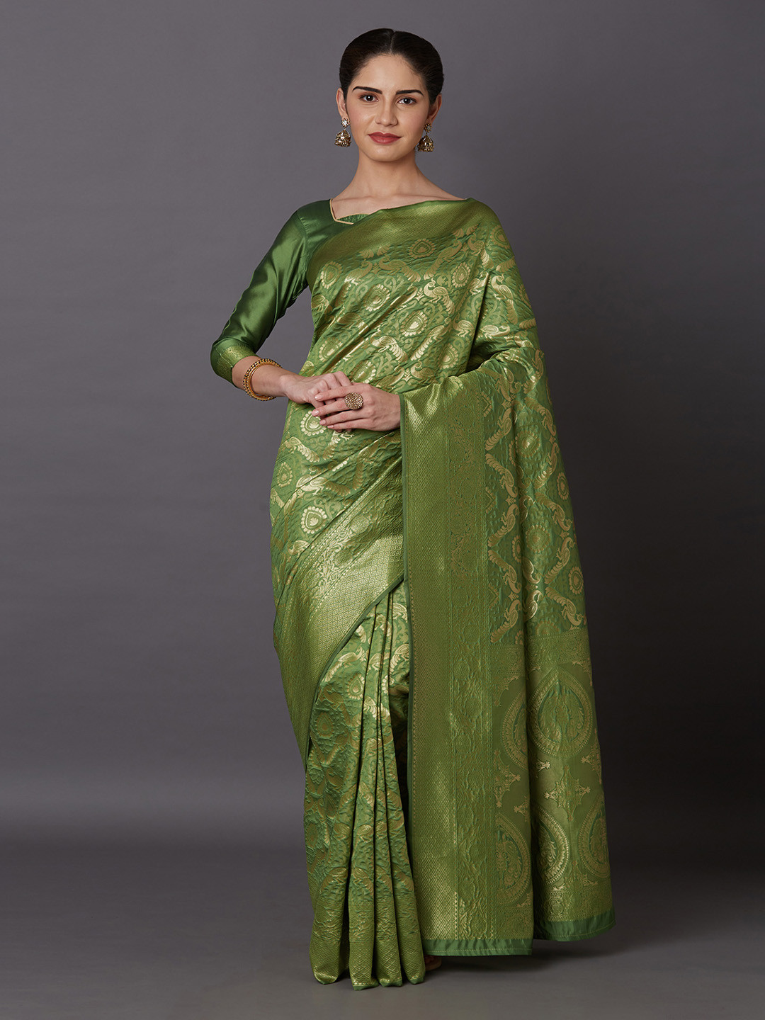 

Mitera Lime Green Silk Blend Woven Design Kanjeevaram Saree