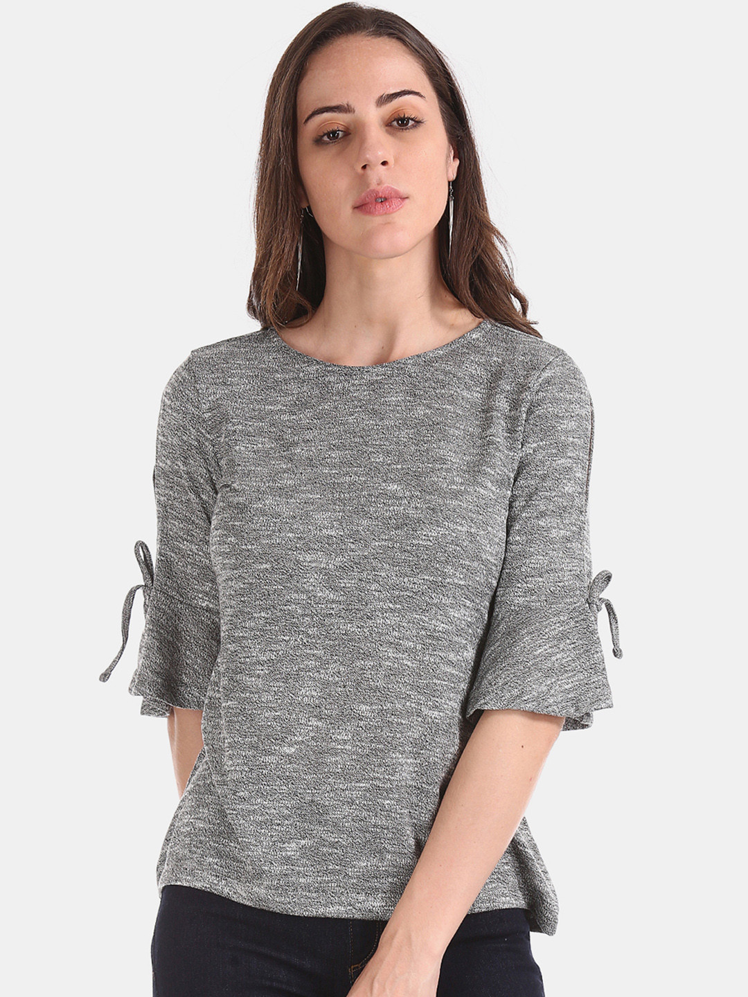 

Cherokee Women Grey Solid Knitted Top