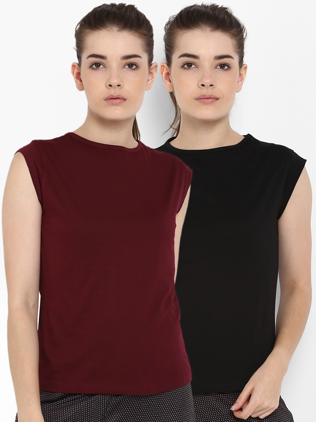 

appulse Women Pack Of 2 Black And Maroon Solid Round Neck T-shirt